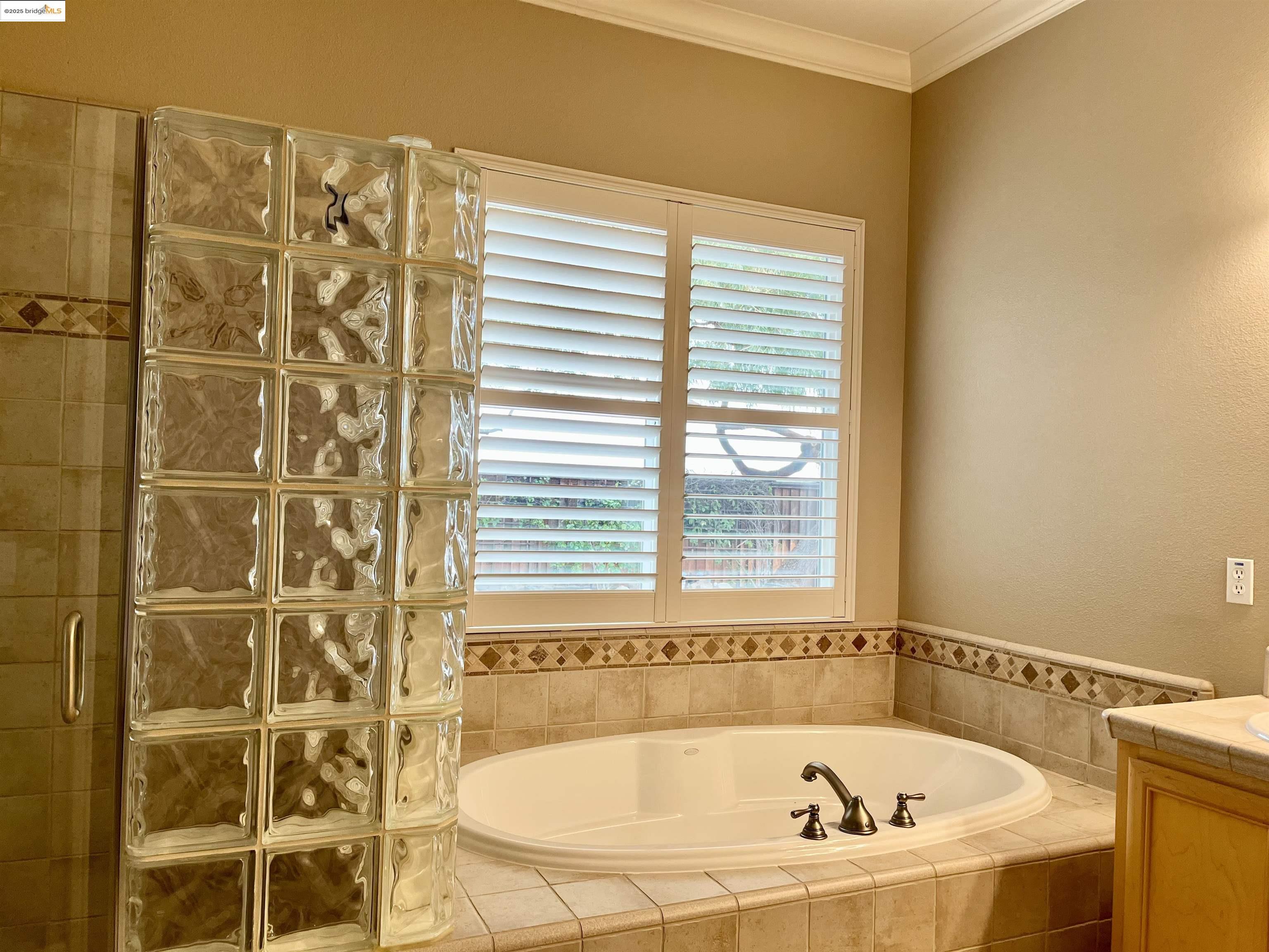 Detail Gallery Image 14 of 16 For 2497 Winged Foot Road, Brentwood,  CA 94513 - 4 Beds | 2/1 Baths