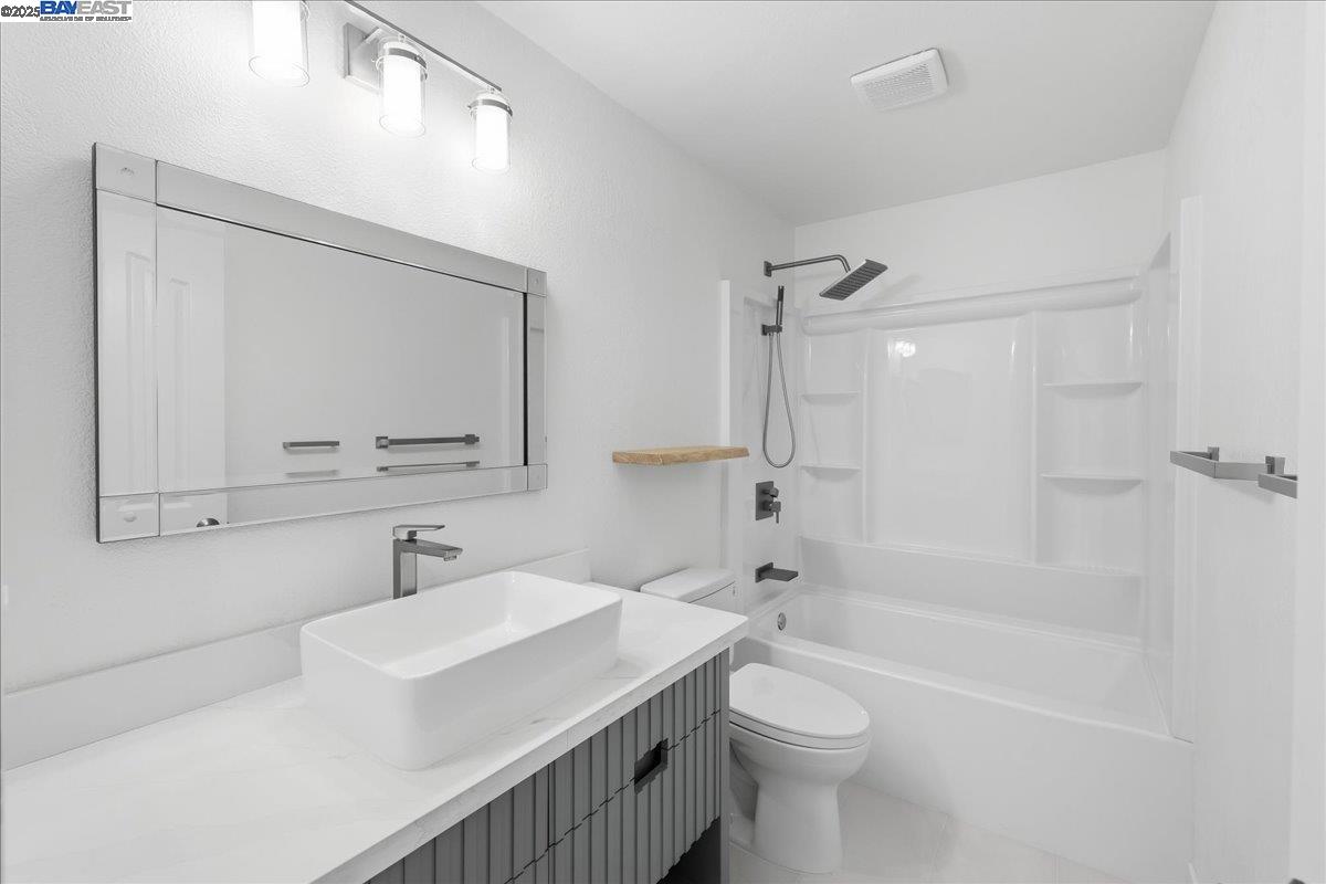 Detail Gallery Image 15 of 30 For 4345 Conejo Dr, Danville,  CA 94506 - 3 Beds | 2/1 Baths