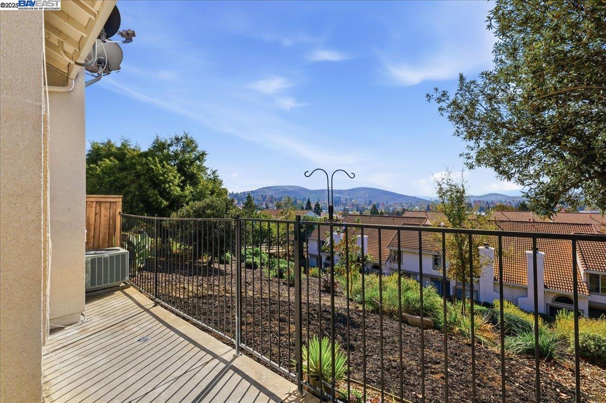 Detail Gallery Image 23 of 30 For 4345 Conejo Dr, Danville,  CA 94506 - 3 Beds | 2/1 Baths