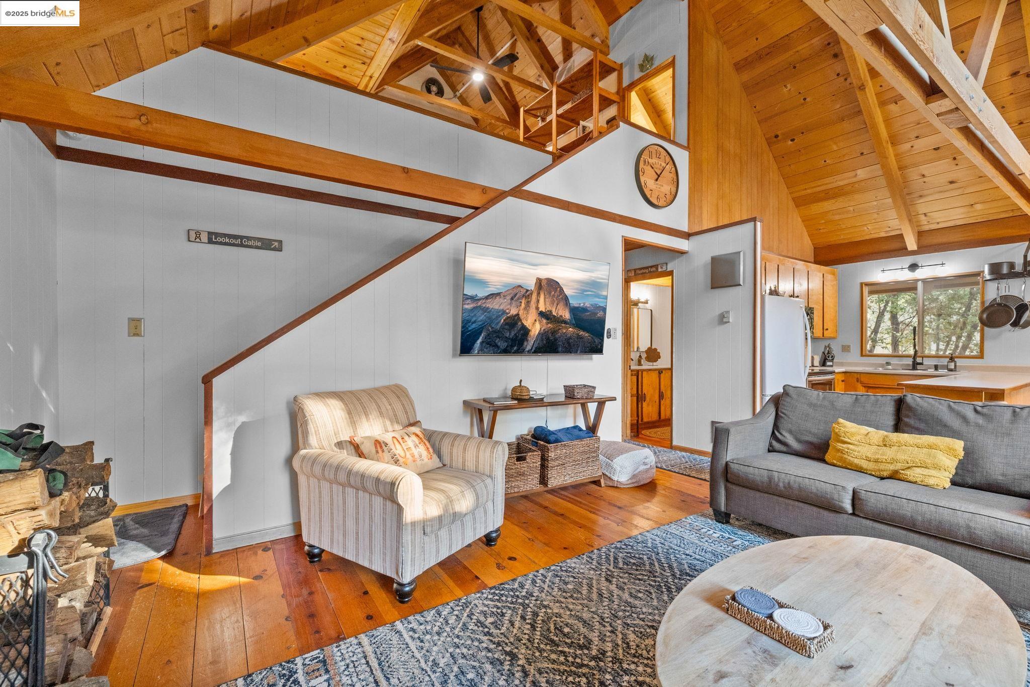 Detail Gallery Image 7 of 32 For 17819 Robin Rd, Twain Harte,  CA 95383 - 3 Beds | 2/1 Baths