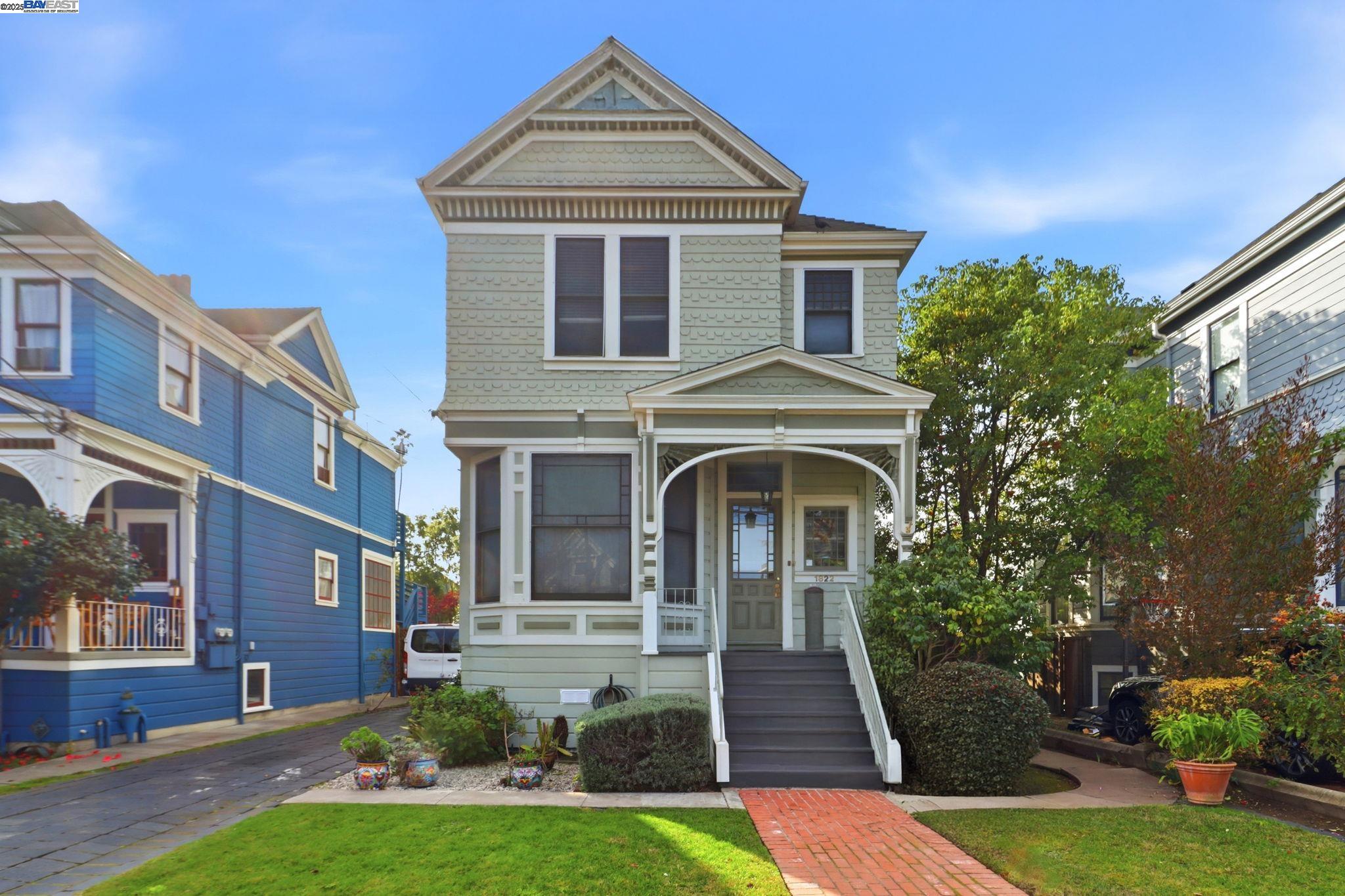 Front Image Thumbnail for BE41118868