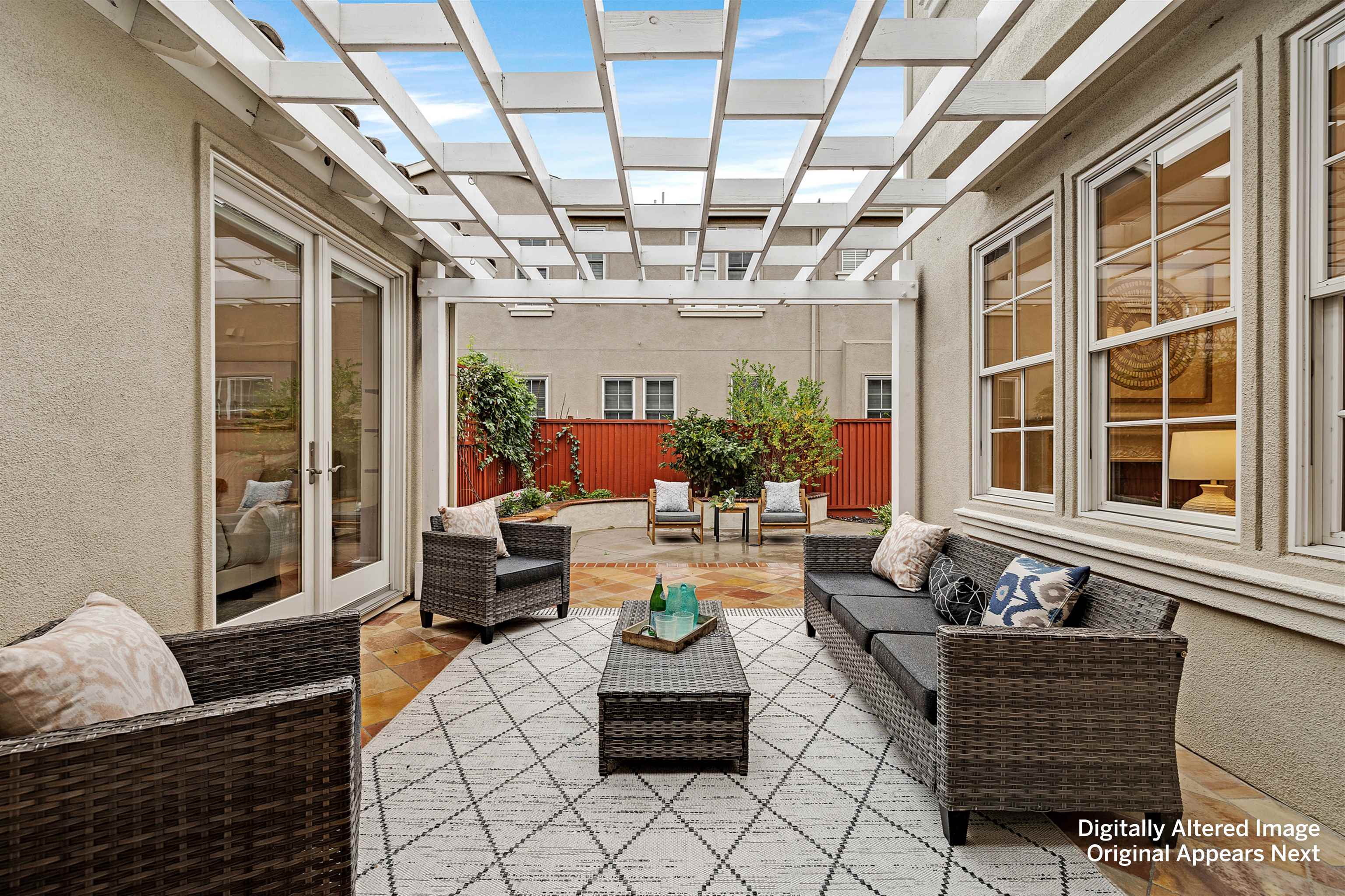 Detail Gallery Image 15 of 56 For 2428 Teal Ln, Alameda,  CA 94501 - 4 Beds | 3 Baths