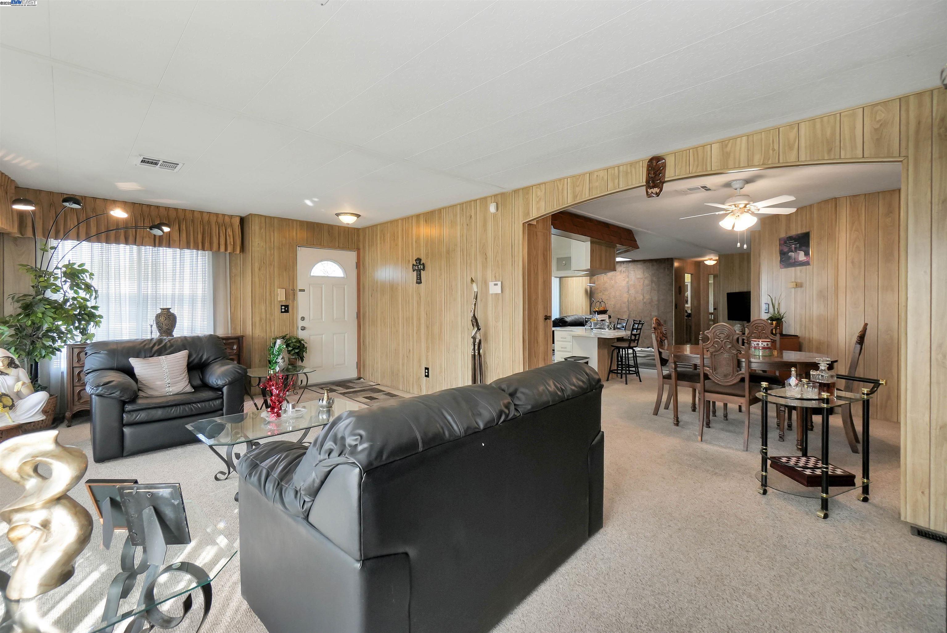 Detail Gallery Image 21 of 52 For 29050 S Westminster, Hayward,  CA 94544 - 2 Beds | 2 Baths