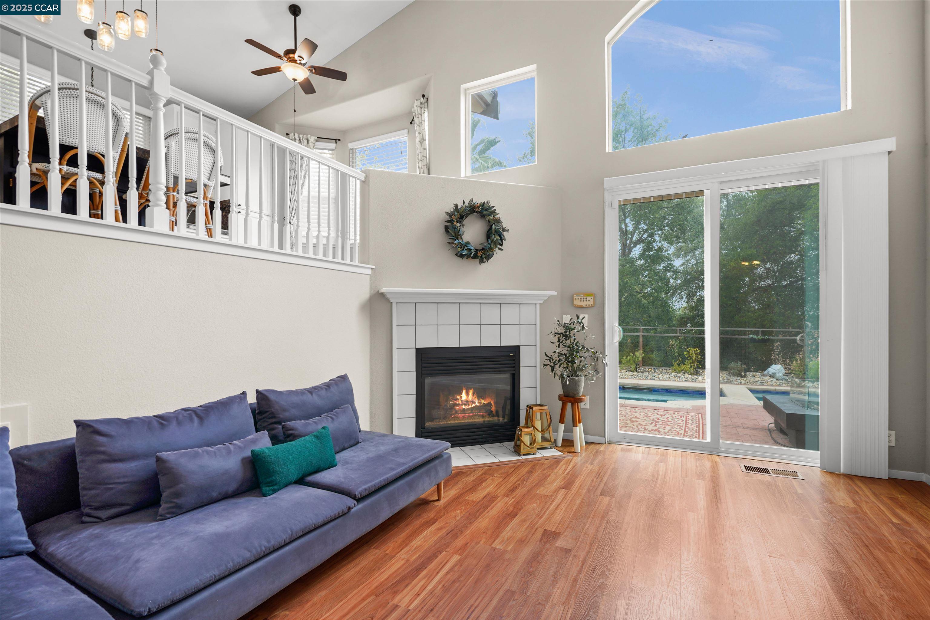 Detail Gallery Image 13 of 38 For 2063 Bluerock Ct, Concord,  CA 94521-1672 - 3 Beds | 2 Baths