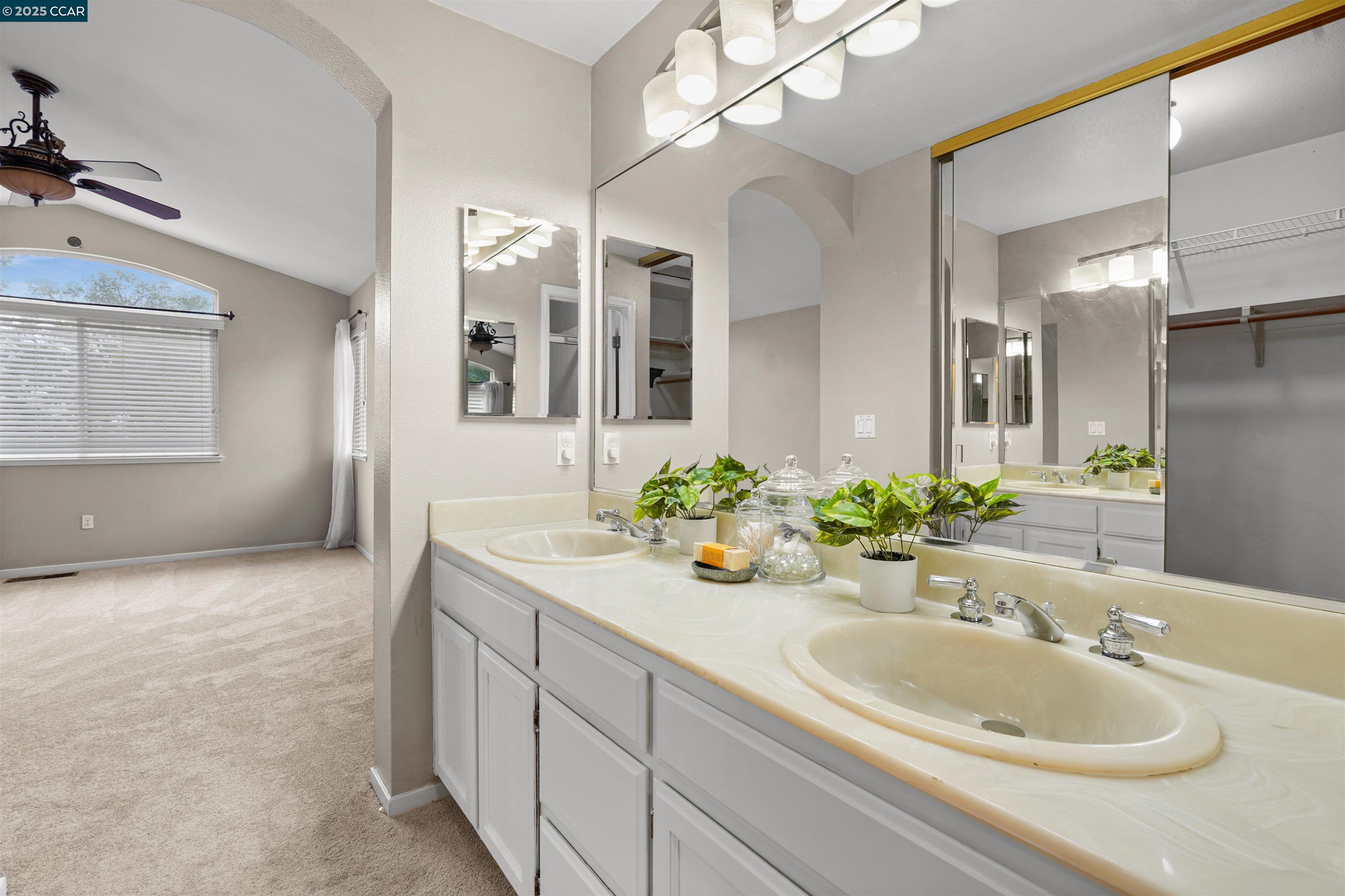 Detail Gallery Image 33 of 38 For 2063 Bluerock Ct, Concord,  CA 94521-1672 - 3 Beds | 2 Baths