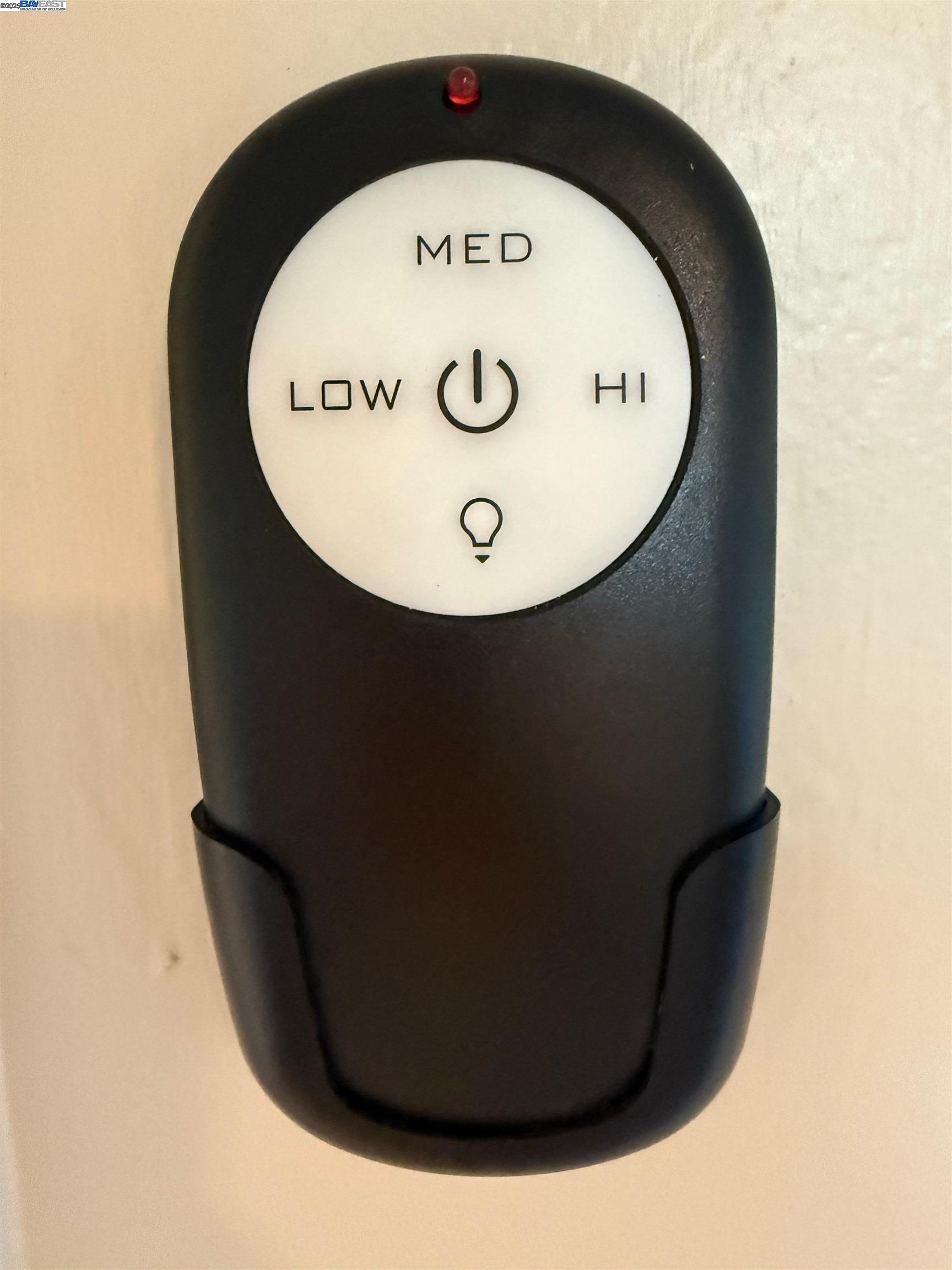 Detail Gallery Image 9 of 13 For 20275 Stanton Ave a,  Castro Valley,  CA 94546 - 2 Beds | 1 Baths