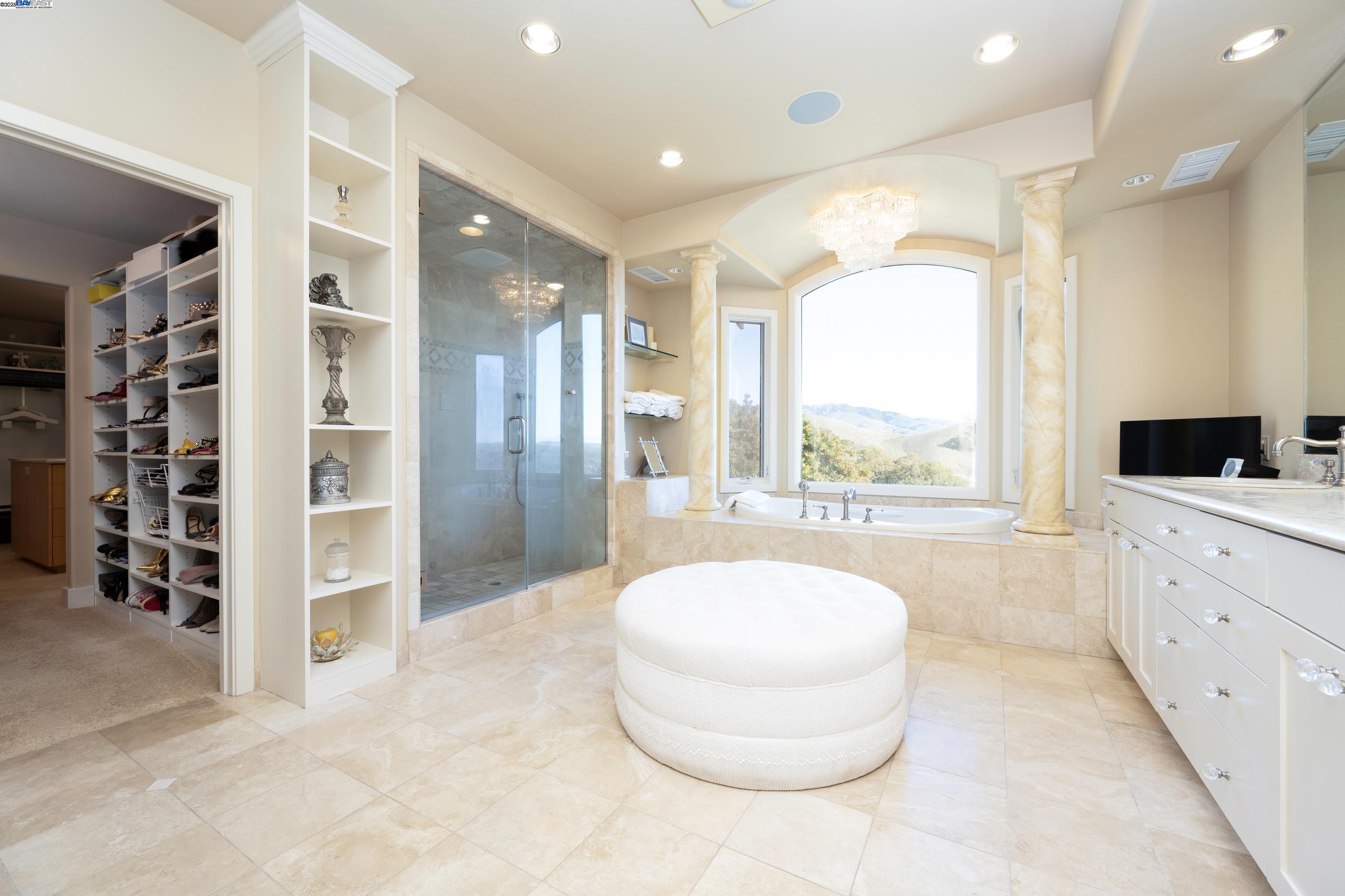 Detail Gallery Image 18 of 49 For 4478 Deer Ridge Rd, Danville,  CA 94506 - 6 Beds | 5/1 Baths