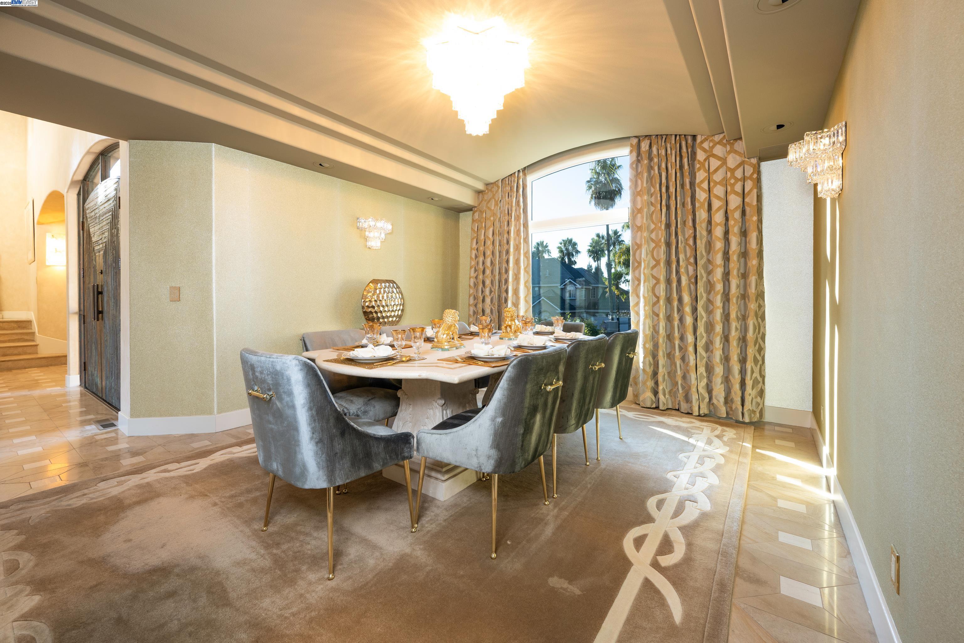 Detail Gallery Image 4 of 49 For 4478 Deer Ridge Rd, Danville,  CA 94506 - 6 Beds | 5/1 Baths