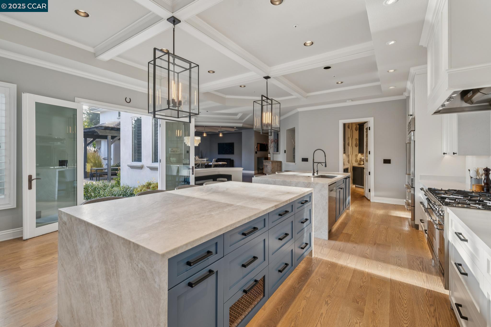 Detail Gallery Image 18 of 60 For 291 Barrington Lane, Alamo,  CA 94507 - 4 Beds | 4/2 Baths