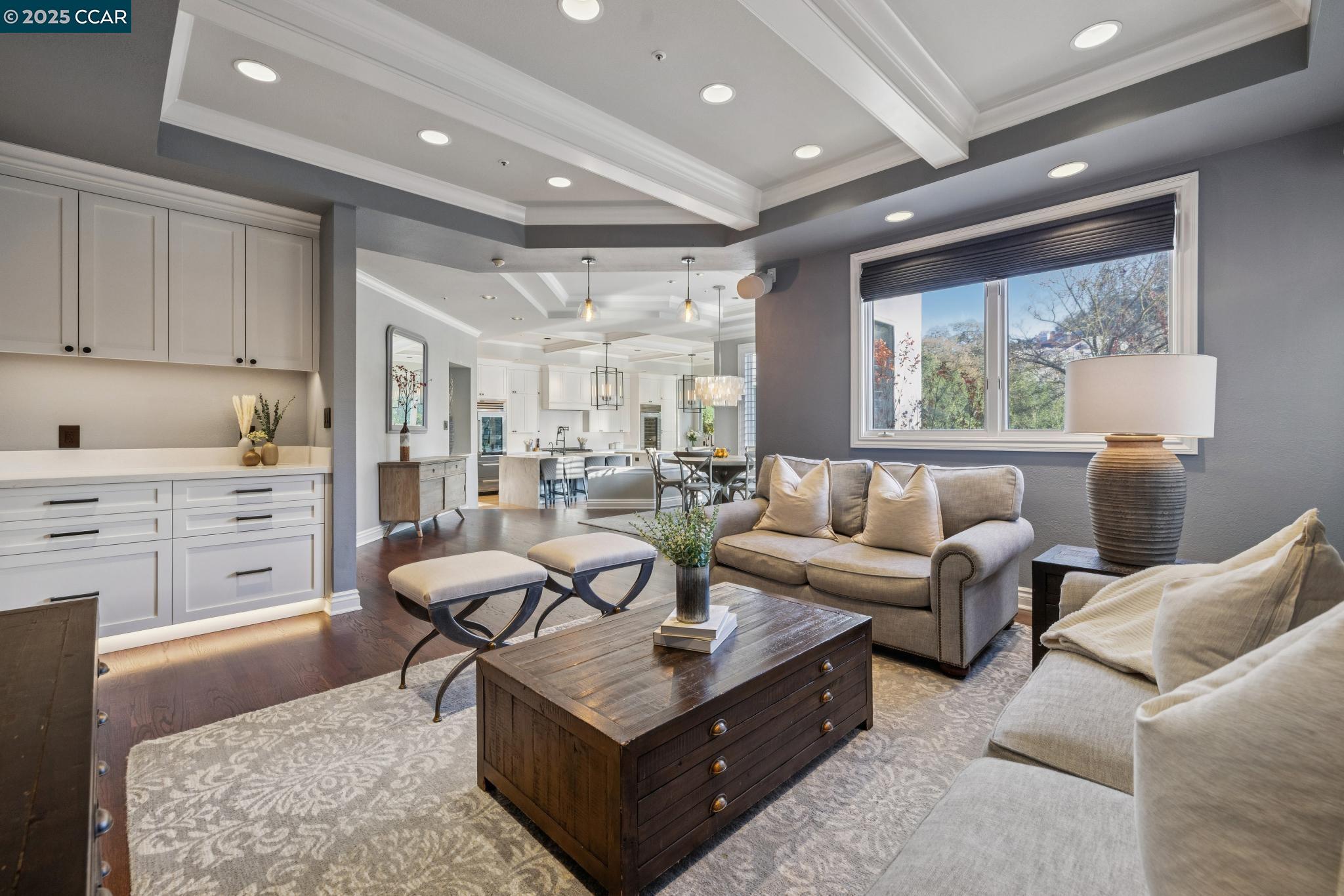 Detail Gallery Image 4 of 60 For 291 Barrington Lane, Alamo,  CA 94507 - 4 Beds | 4/2 Baths