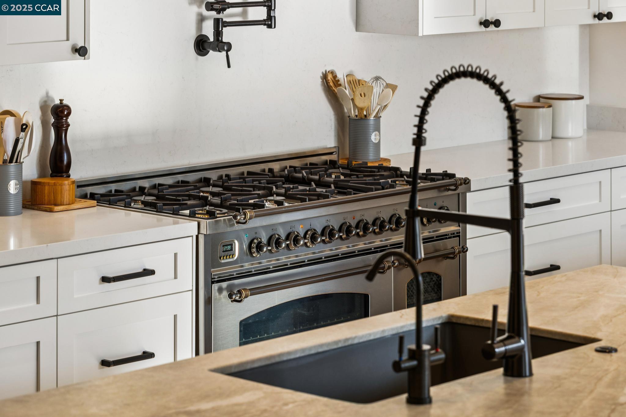 Detail Gallery Image 9 of 60 For 291 Barrington Lane, Alamo,  CA 94507 - 4 Beds | 4/2 Baths