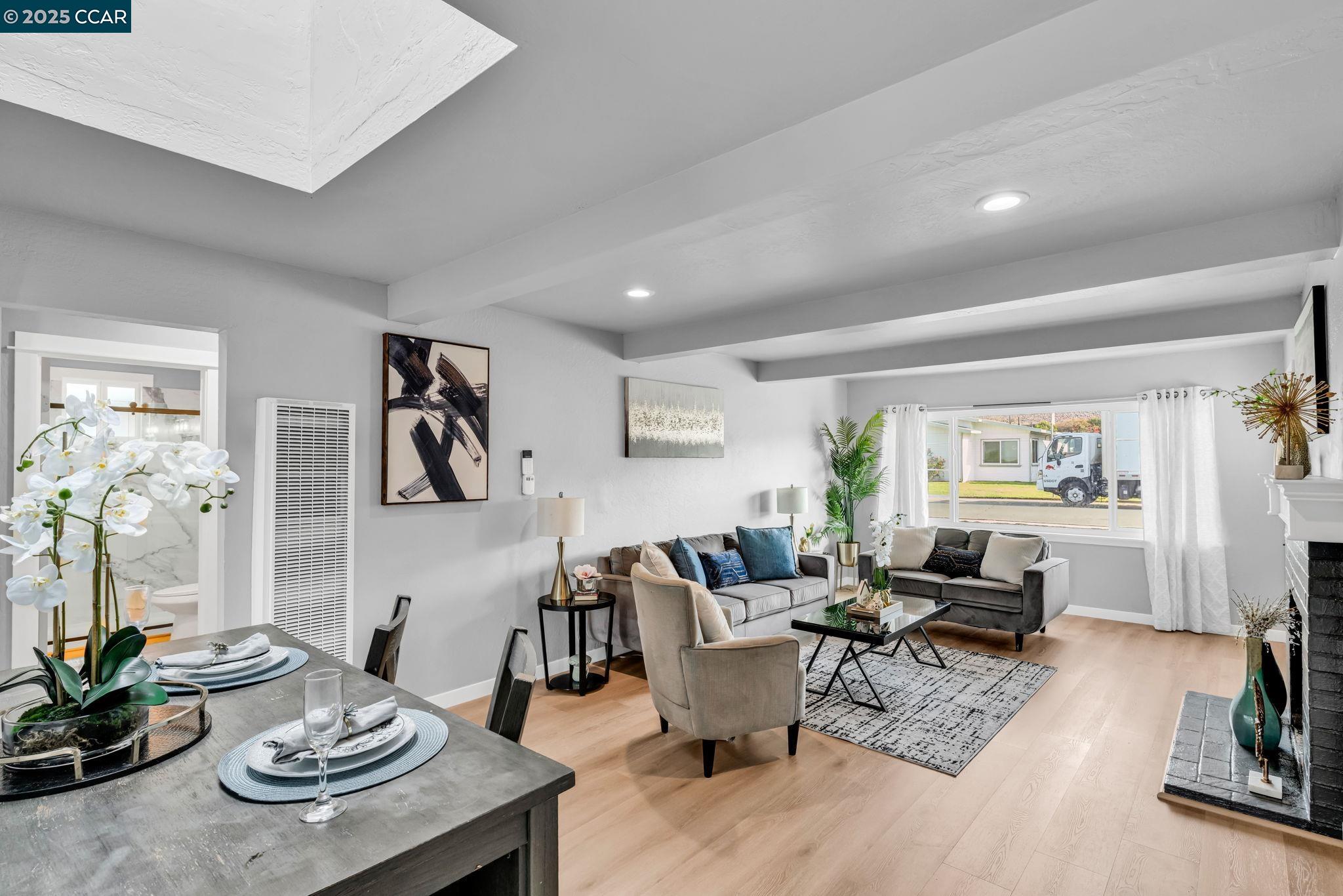 Detail Gallery Image 13 of 48 For 4405 Mcglothen Way, Richmond,  CA 94806 - 3 Beds | 1 Baths