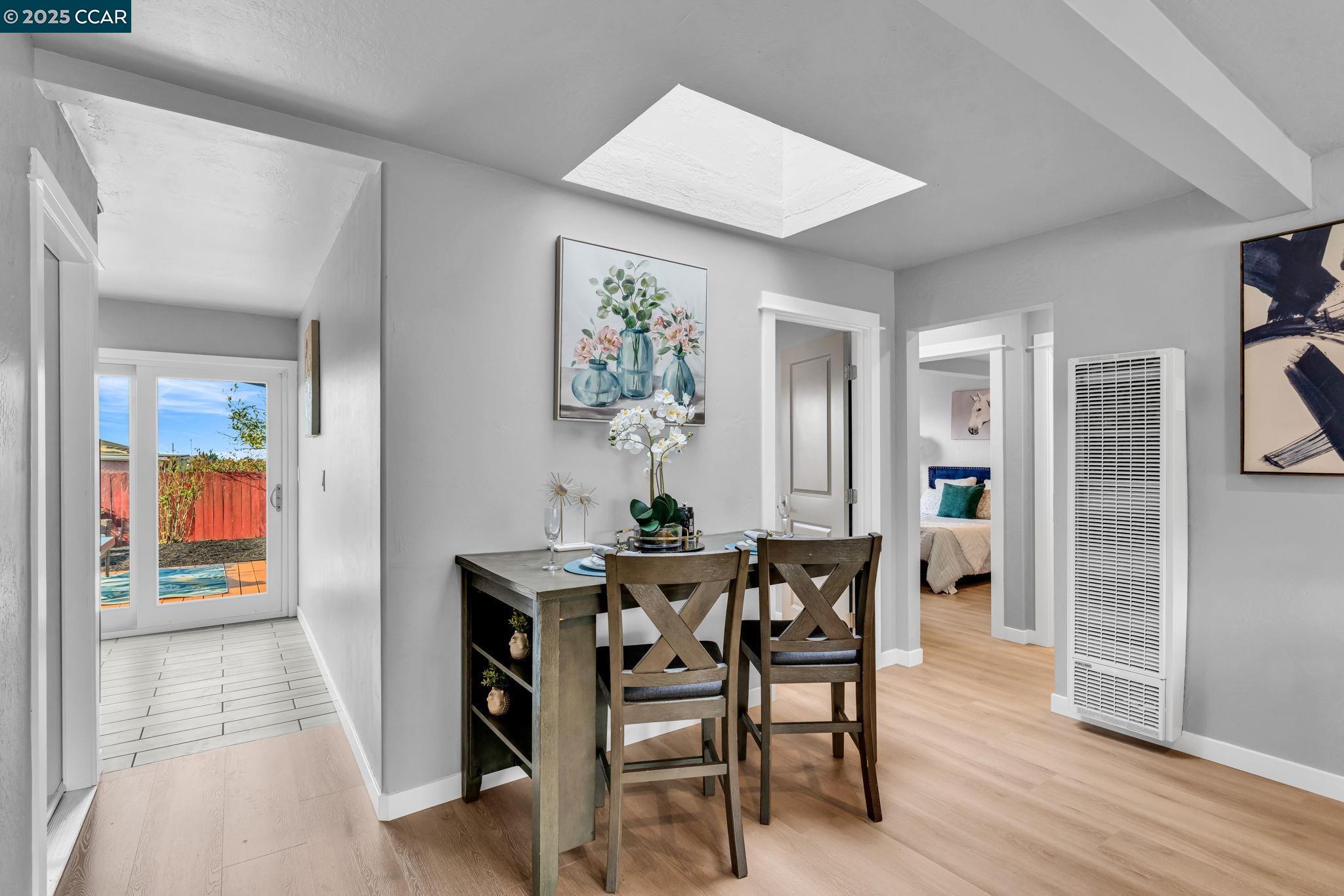 Detail Gallery Image 14 of 48 For 4405 Mcglothen Way, Richmond,  CA 94806 - 3 Beds | 1 Baths