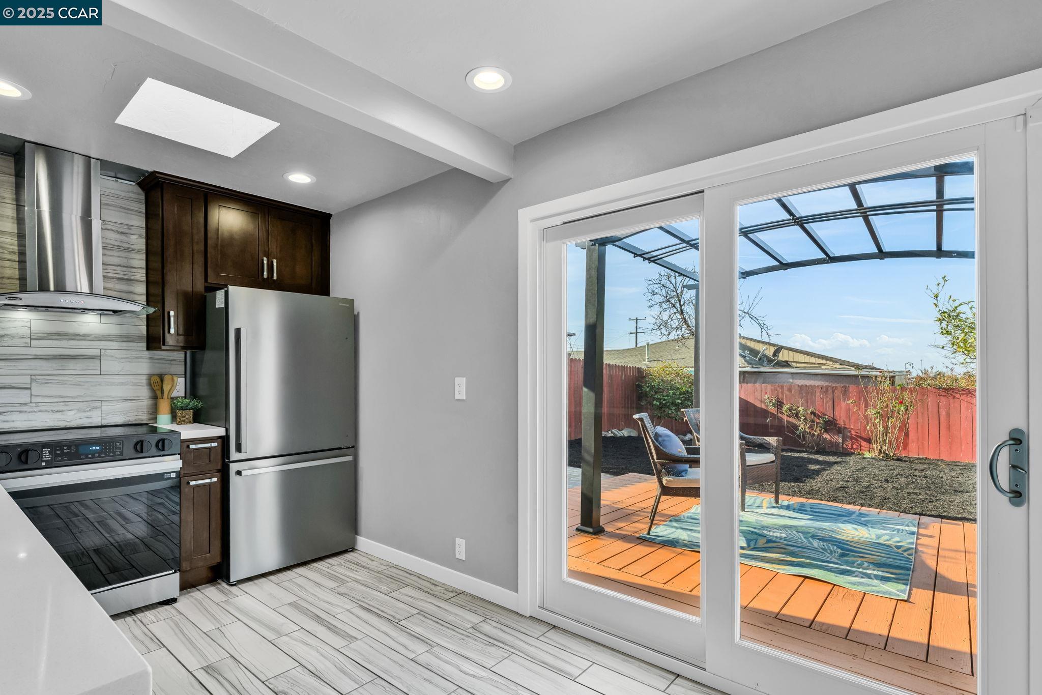 Detail Gallery Image 23 of 48 For 4405 Mcglothen Way, Richmond,  CA 94806 - 3 Beds | 1 Baths