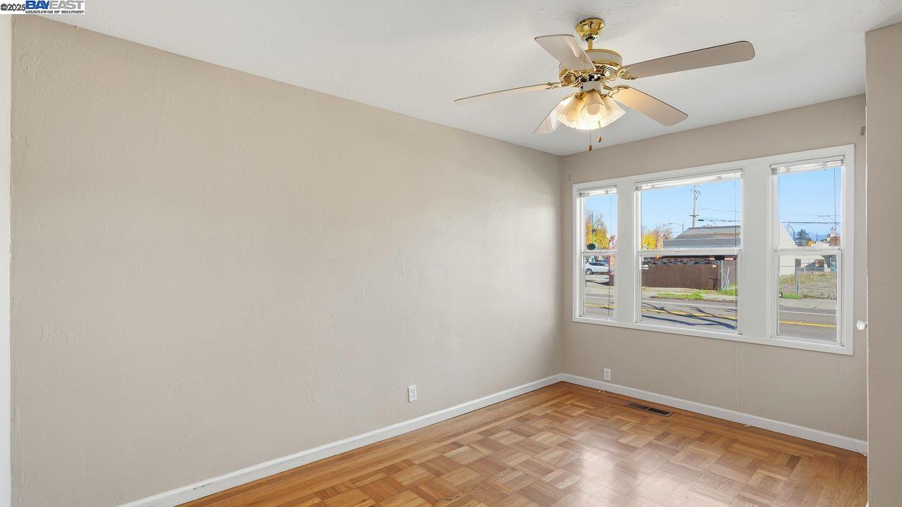 Detail Gallery Image 18 of 40 For 22825 Watkins St, Hayward,  CA 94541 - 3 Beds | 1 Baths