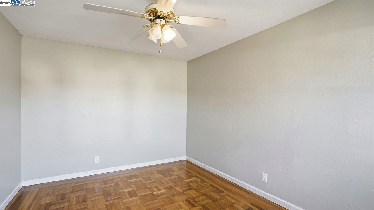 Detail Gallery Image 21 of 40 For 22825 Watkins St, Hayward,  CA 94541 - 3 Beds | 1 Baths