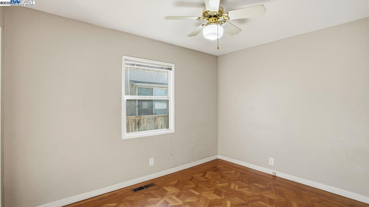 Detail Gallery Image 22 of 40 For 22825 Watkins St, Hayward,  CA 94541 - 3 Beds | 1 Baths