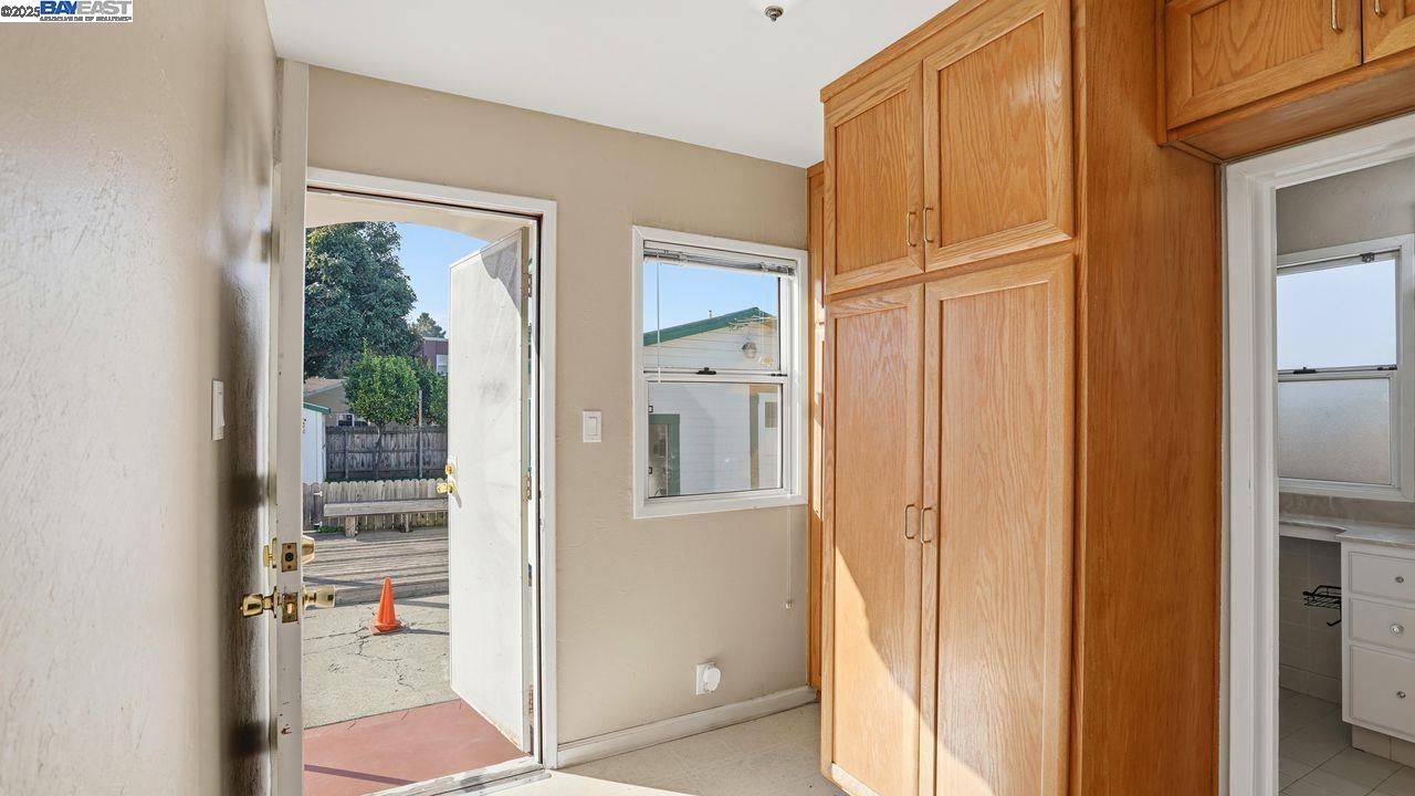 Detail Gallery Image 26 of 40 For 22825 Watkins St, Hayward,  CA 94541 - 3 Beds | 1 Baths