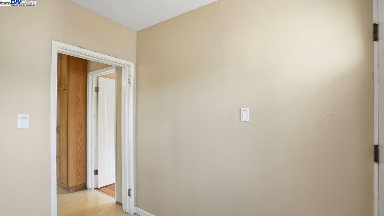 Detail Gallery Image 29 of 40 For 22825 Watkins St, Hayward,  CA 94541 - 3 Beds | 1 Baths
