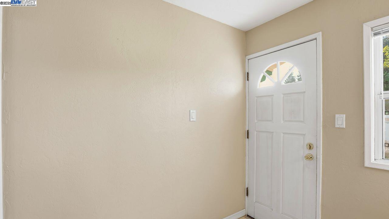 Detail Gallery Image 30 of 40 For 22825 Watkins St, Hayward,  CA 94541 - 3 Beds | 1 Baths