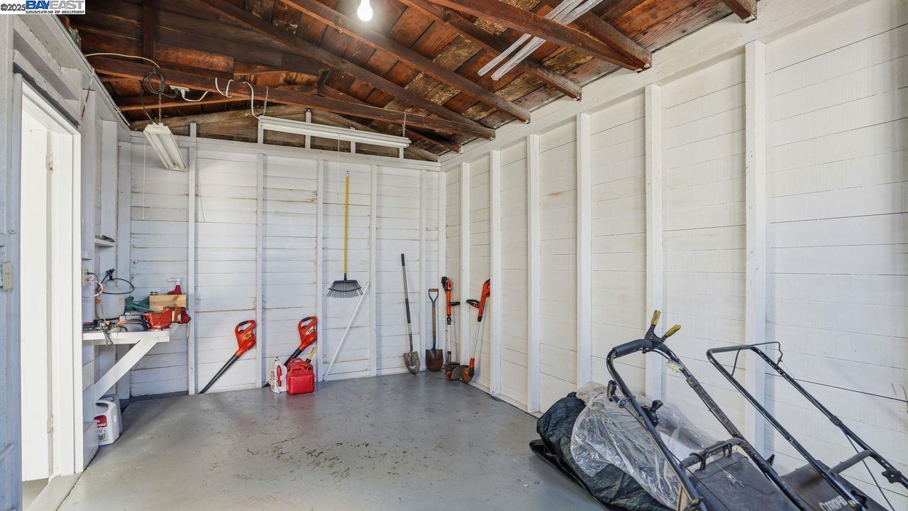 Detail Gallery Image 37 of 40 For 22825 Watkins St, Hayward,  CA 94541 - 3 Beds | 1 Baths