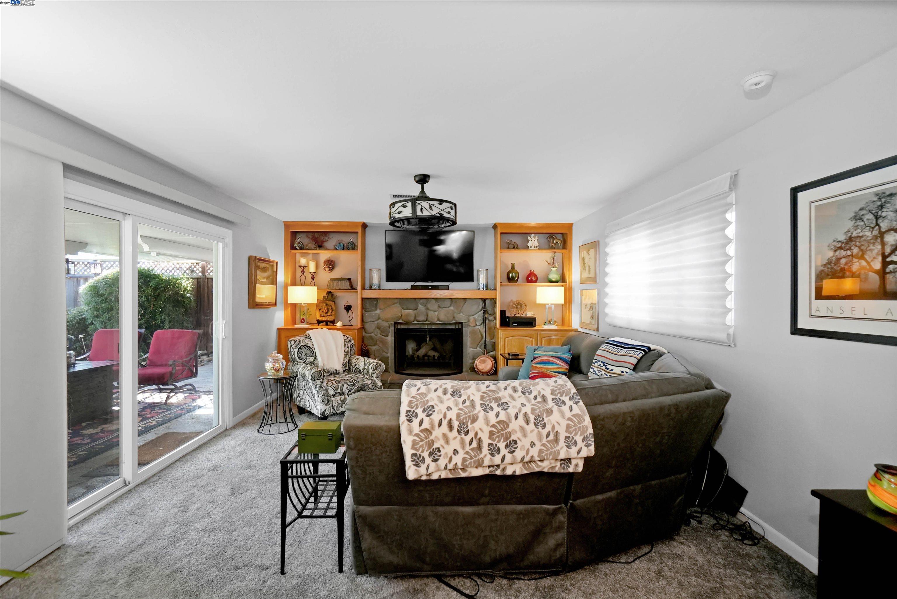 Detail Gallery Image 15 of 30 For 2472 Bradford Ave, Hayward,  CA 94545 - 3 Beds | 2 Baths