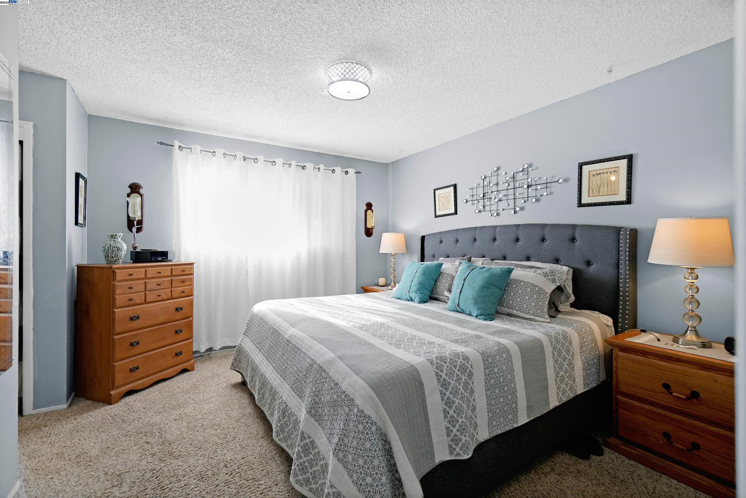 Detail Gallery Image 17 of 30 For 2472 Bradford Ave, Hayward,  CA 94545 - 3 Beds | 2 Baths