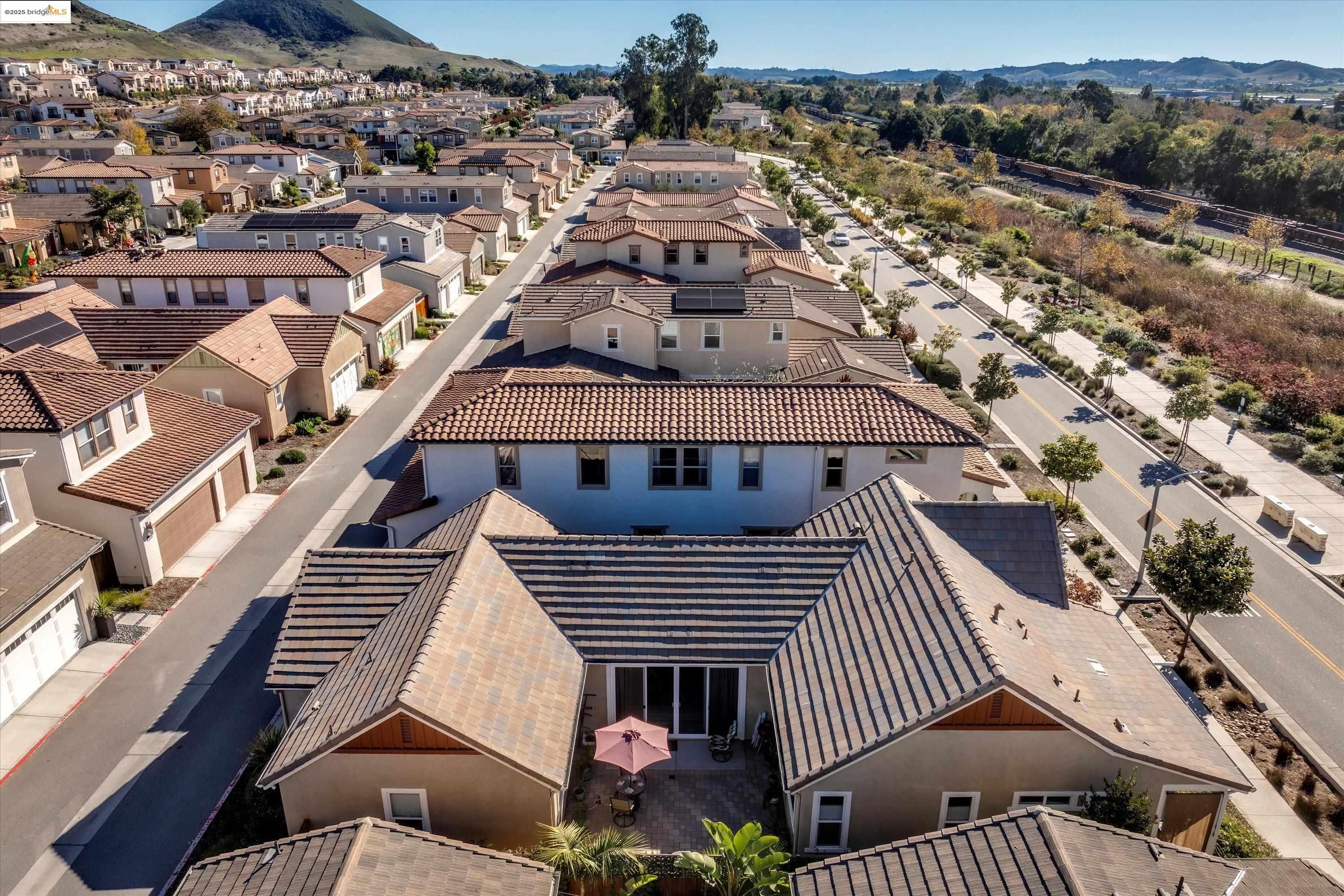 Detail Gallery Image 6 of 29 For 3940 Righetti Ranch Rd, San Luis Obispo,  CA 93401 - 3 Beds | 3 Baths