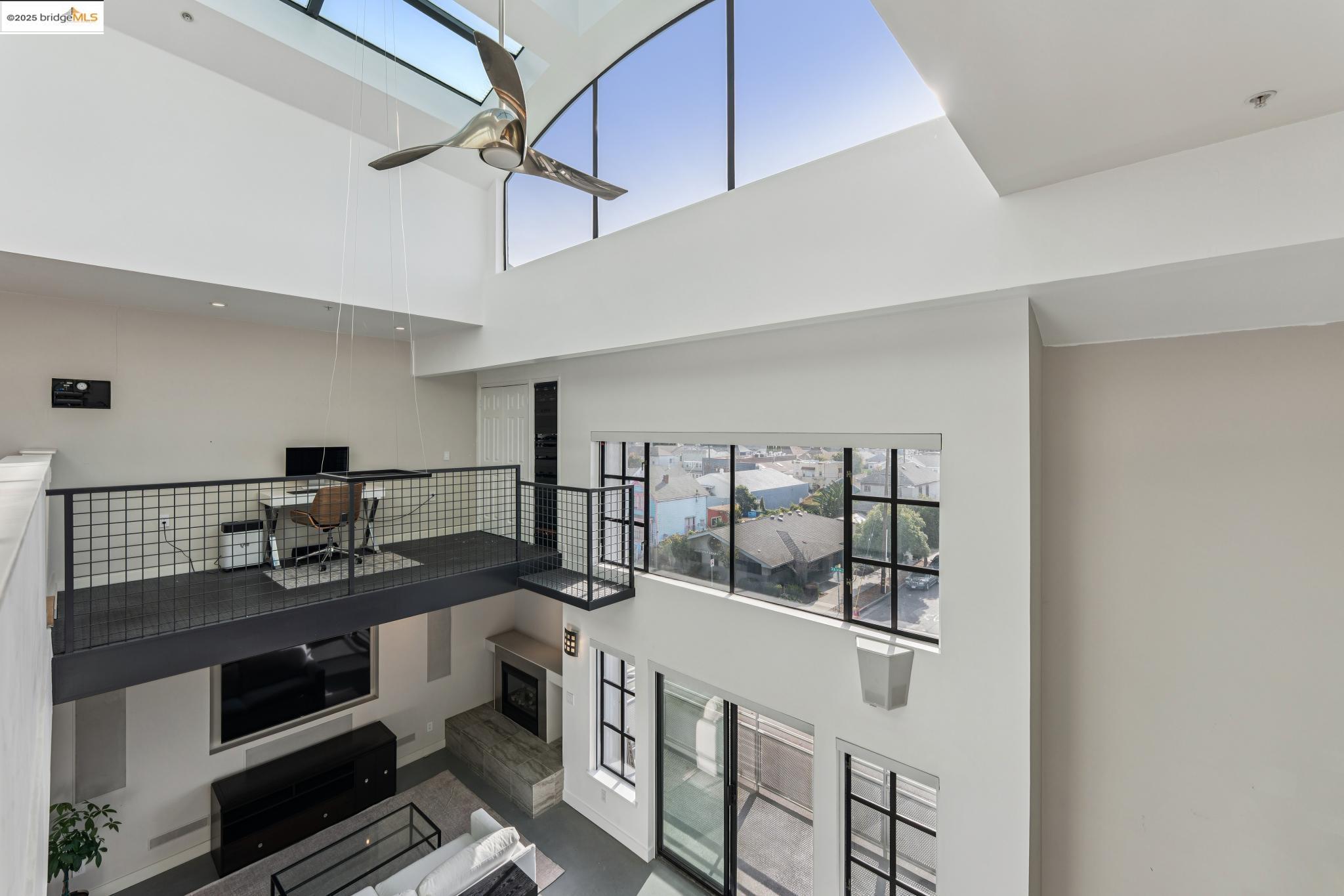 Front Image Thumbnail for EB41118888