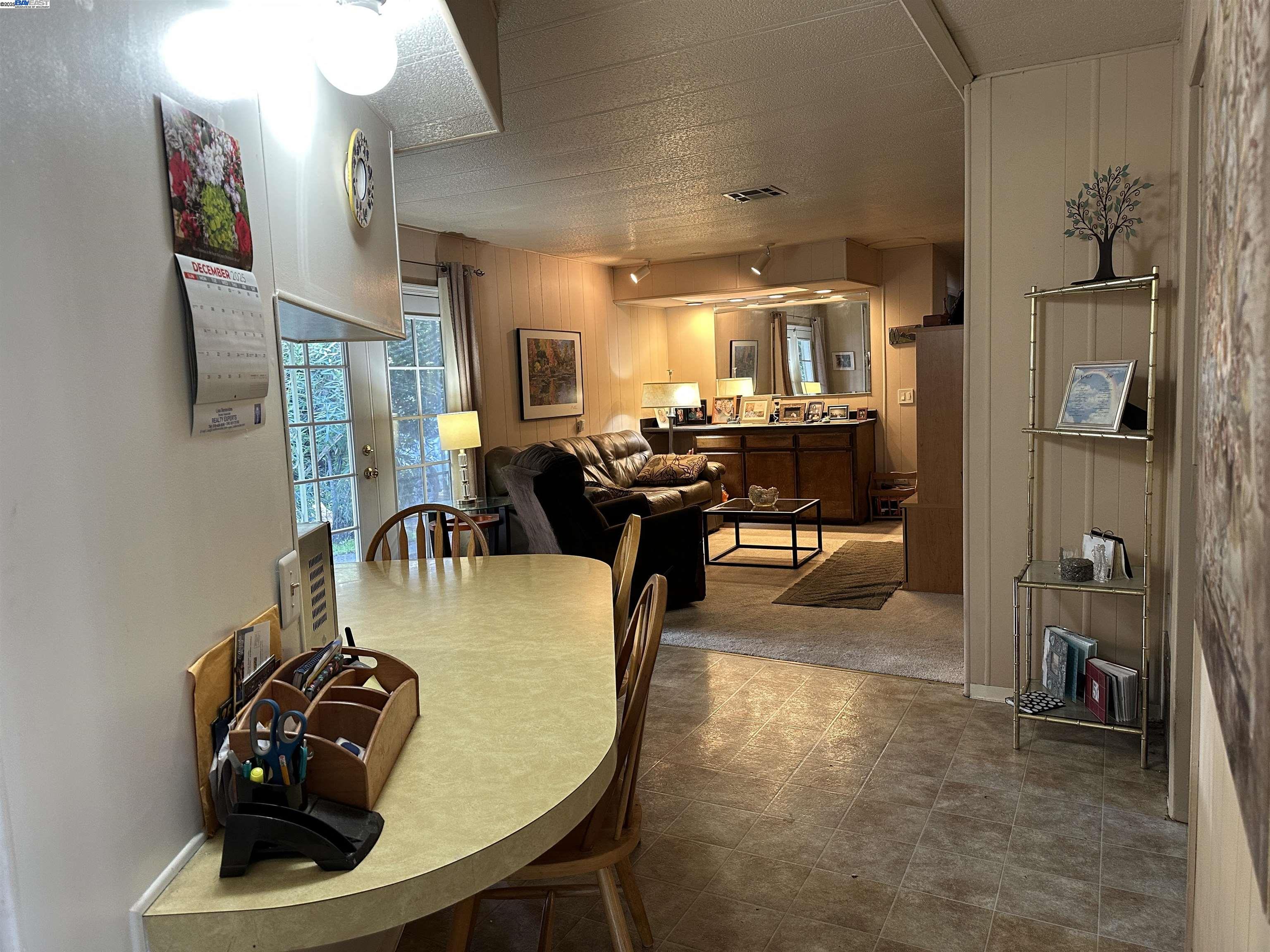 Detail Gallery Image 14 of 45 For 319 Winnipeg Green, Fremont,  CA 94538 - 3 Beds | 2 Baths