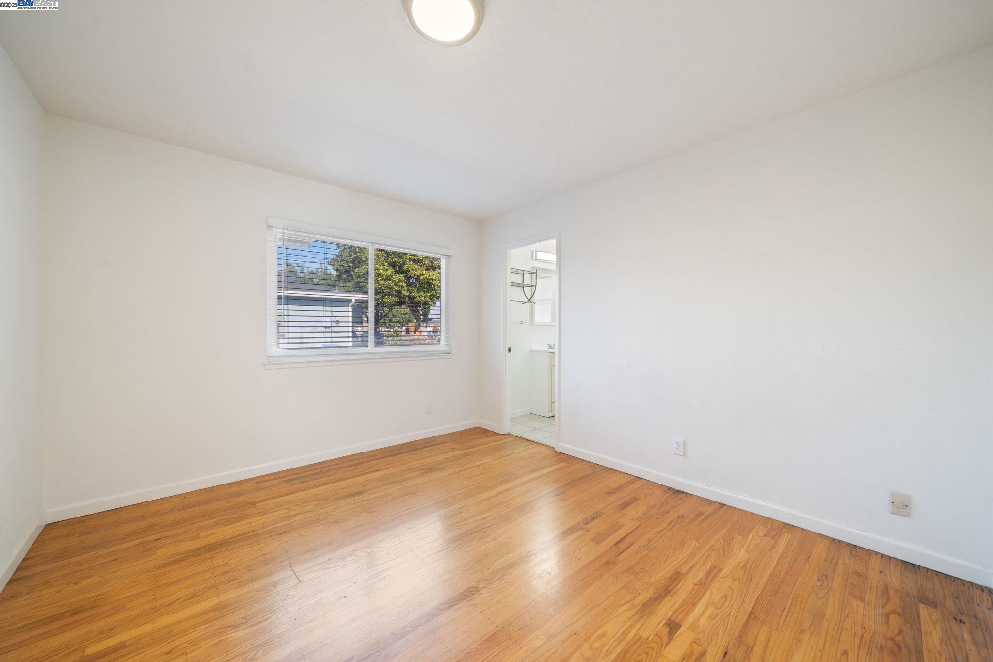 Detail Gallery Image 17 of 28 For 6449 Cedar Blvd, Newark,  CA 94560 - 4 Beds | 2 Baths