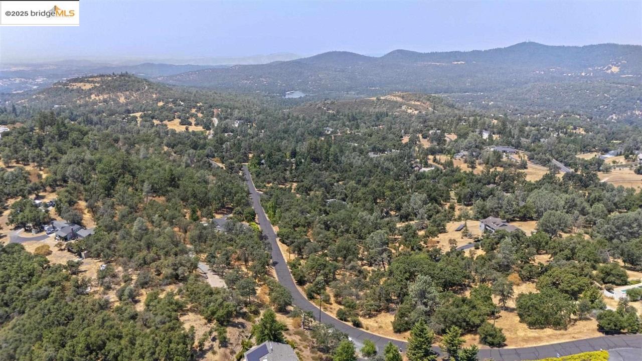 Detail Gallery Image 5 of 14 For 16400 Crestridge Ave, Sonora,  CA 95370 - – Beds | – Baths