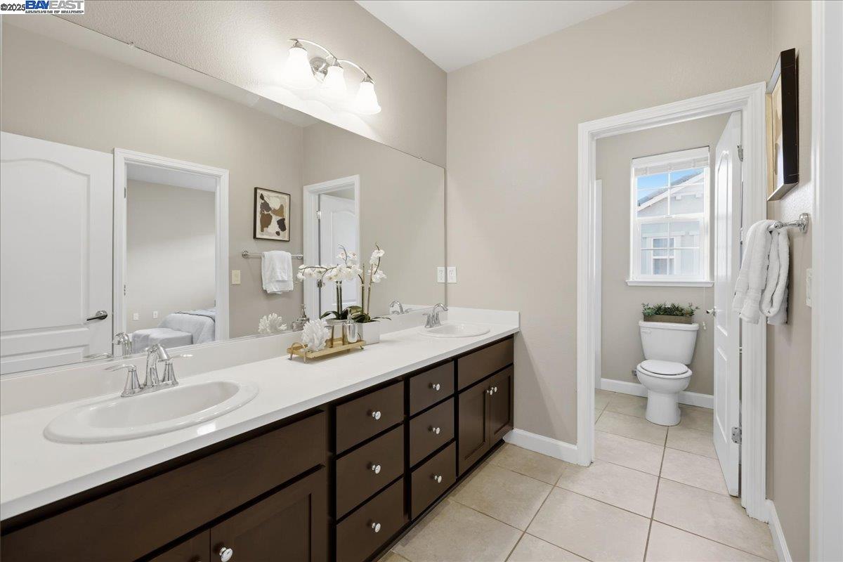 Detail Gallery Image 34 of 60 For 1504 Middle Ln, Hayward,  CA 94545 - 3 Beds | 2/1 Baths
