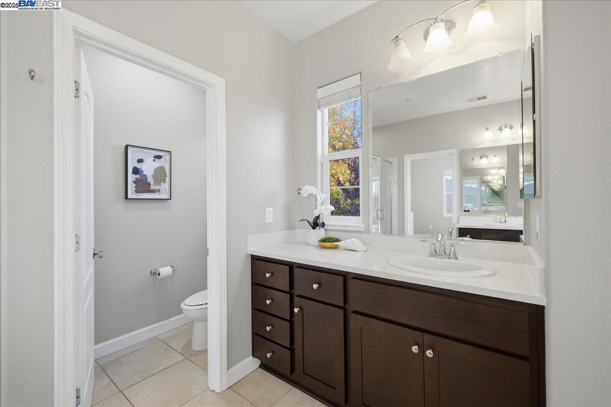 Detail Gallery Image 50 of 60 For 1504 Middle Ln, Hayward,  CA 94545 - 3 Beds | 2/1 Baths