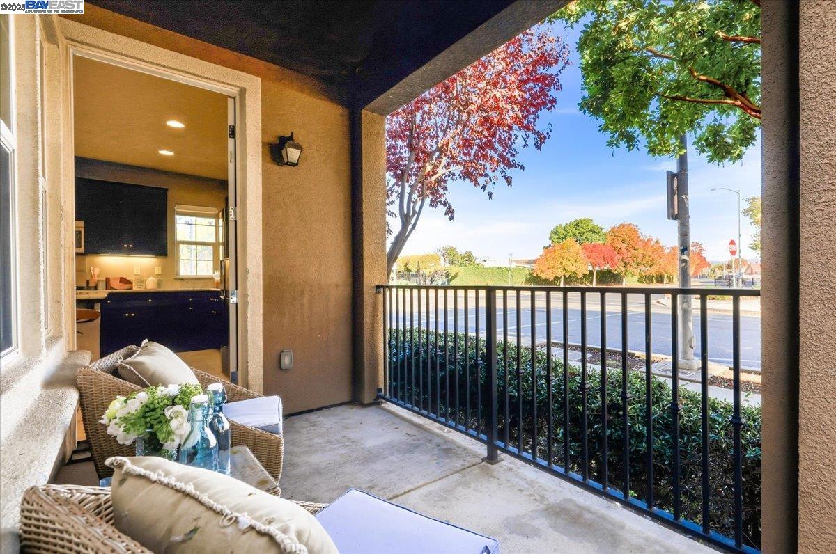 Detail Gallery Image 57 of 60 For 1504 Middle Ln, Hayward,  CA 94545 - 3 Beds | 2/1 Baths