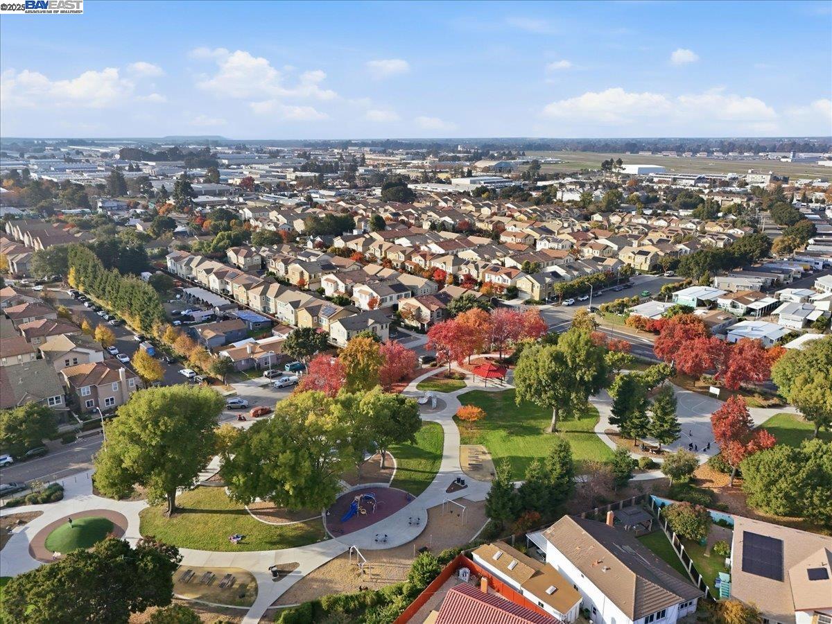 Detail Gallery Image 60 of 60 For 1504 Middle Ln, Hayward,  CA 94545 - 3 Beds | 2/1 Baths