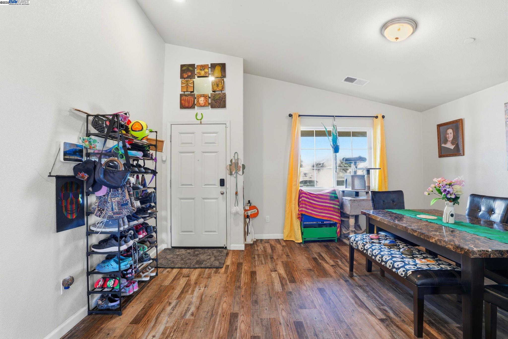 Detail Gallery Image 16 of 34 For 296 Dena Ct, Merced,  CA 95341 - 4 Beds | 2 Baths