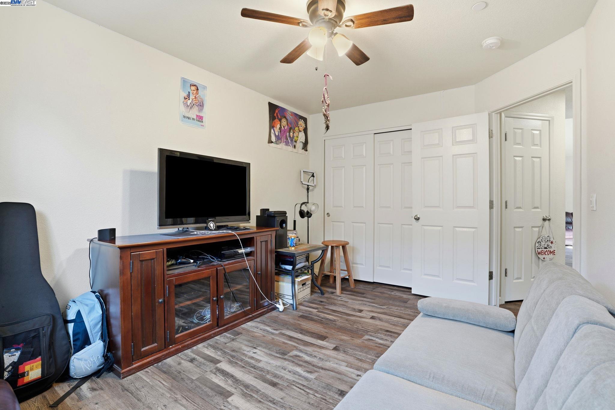 Detail Gallery Image 17 of 34 For 296 Dena Ct, Merced,  CA 95341 - 4 Beds | 2 Baths