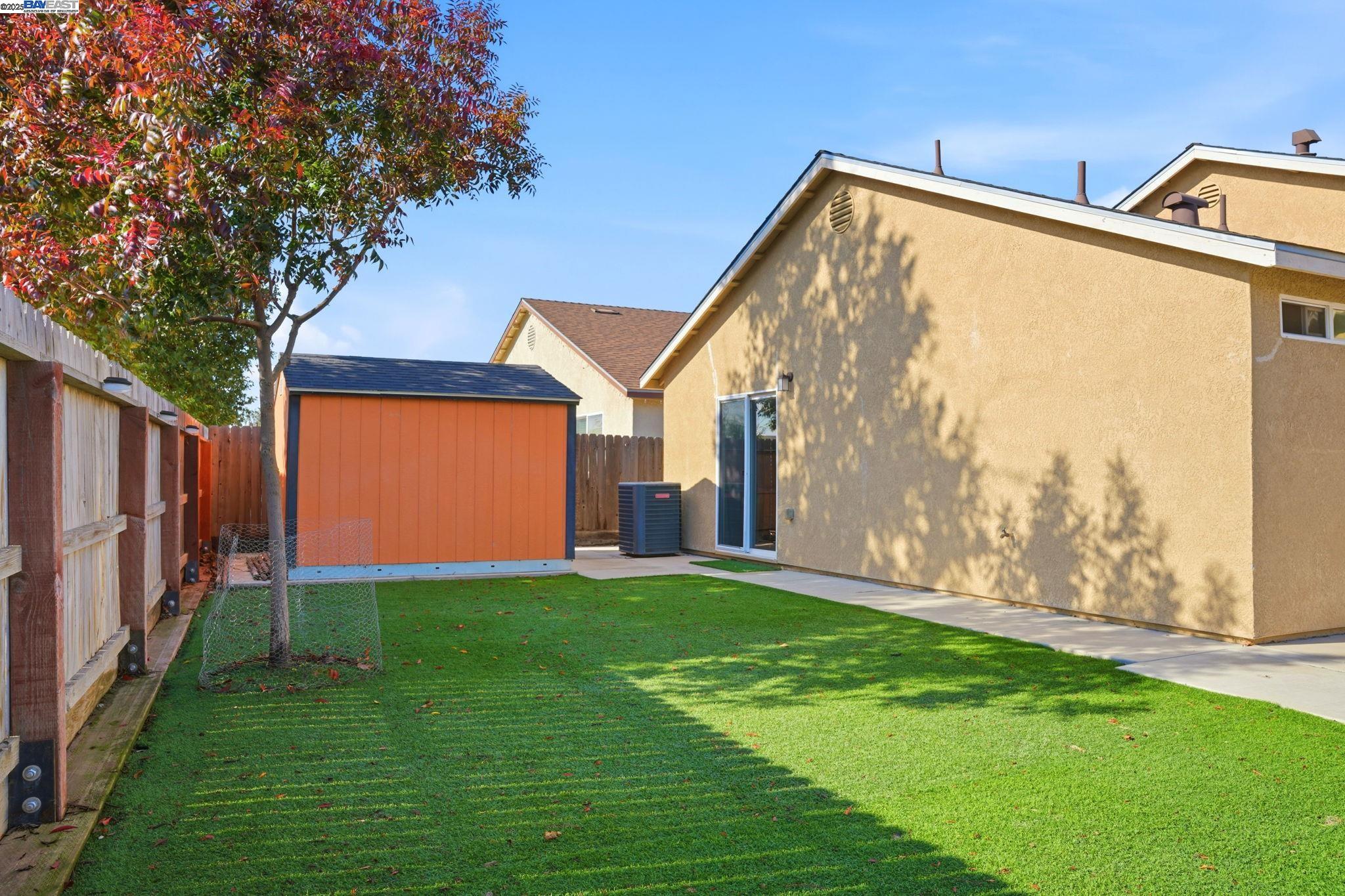 Detail Gallery Image 32 of 34 For 296 Dena Ct, Merced,  CA 95341 - 4 Beds | 2 Baths