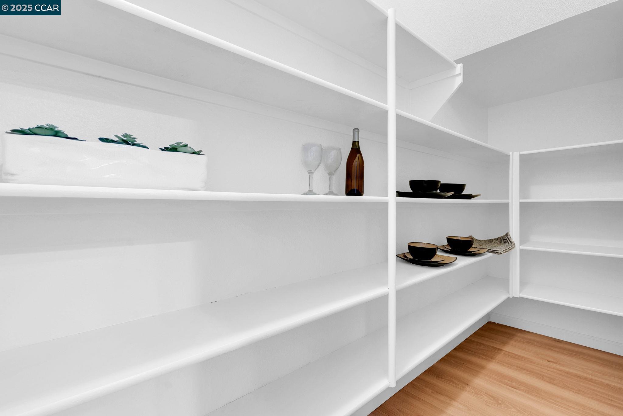 Detail Gallery Image 11 of 32 For 5560 Mcfarlan Ranch Dr, Antioch,  CA 94531 - 4 Beds | 2/1 Baths