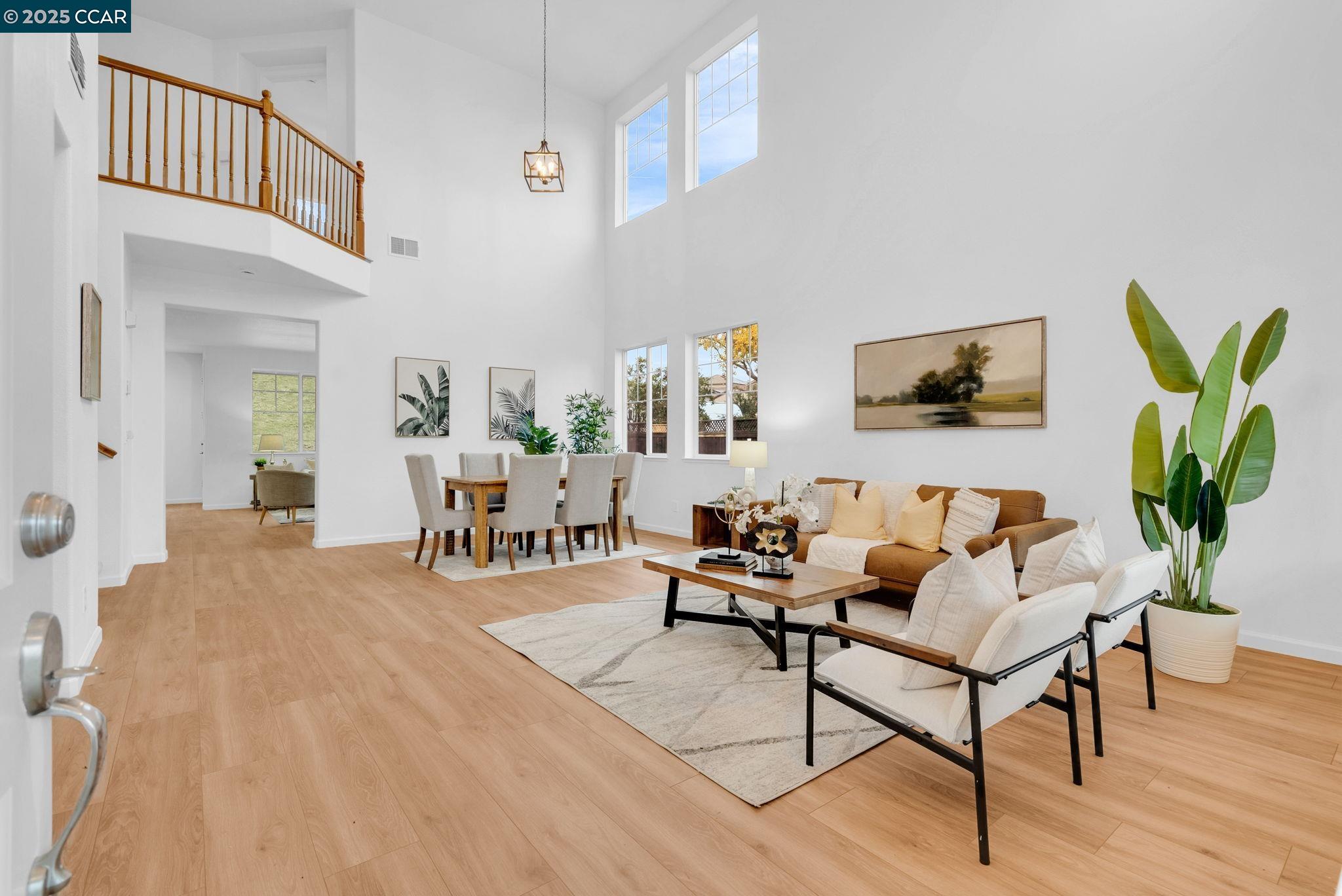 Detail Gallery Image 3 of 32 For 5560 Mcfarlan Ranch Dr, Antioch,  CA 94531 - 4 Beds | 2/1 Baths