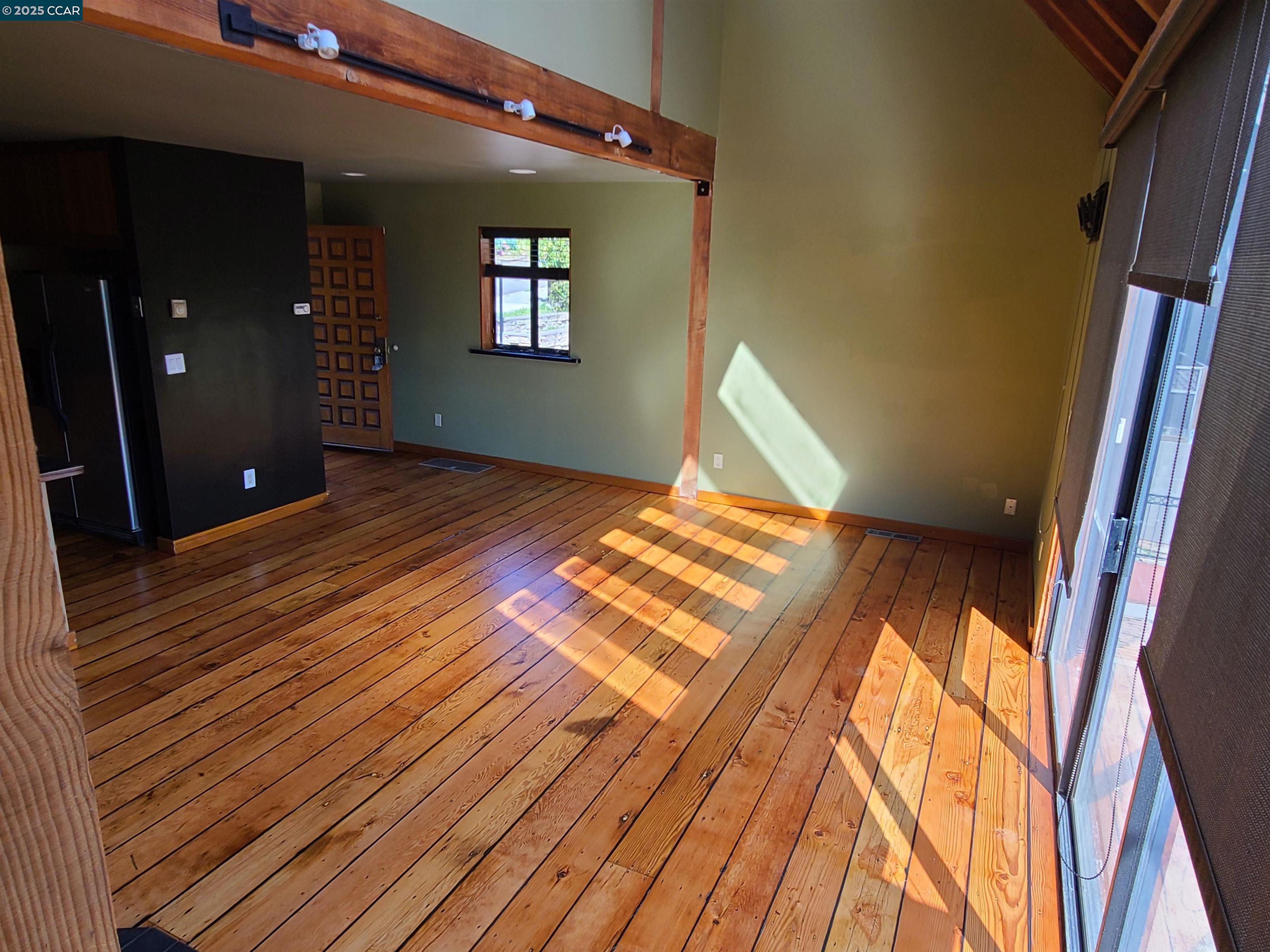 Detail Gallery Image 7 of 8 For 456 West Richmond Avenue, Richmond,  CA 94801 - 0 Beds | 1 Baths