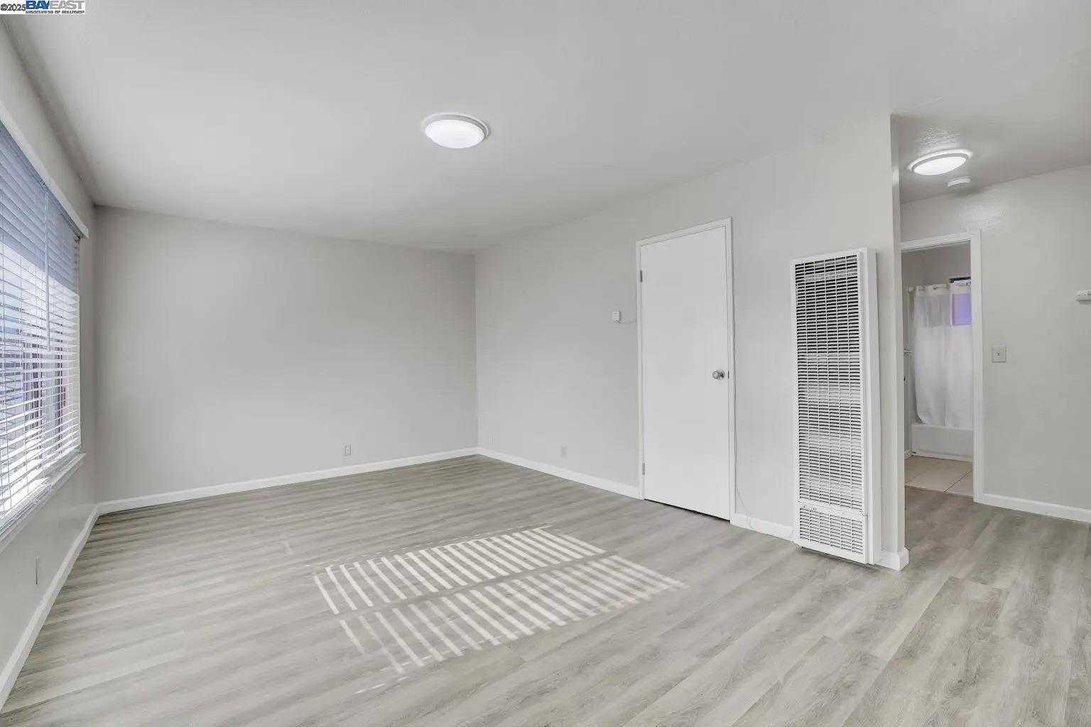 Detail Gallery Image 20 of 30 For 8811 a St, Oakland,  CA 94621 - – Beds | – Baths