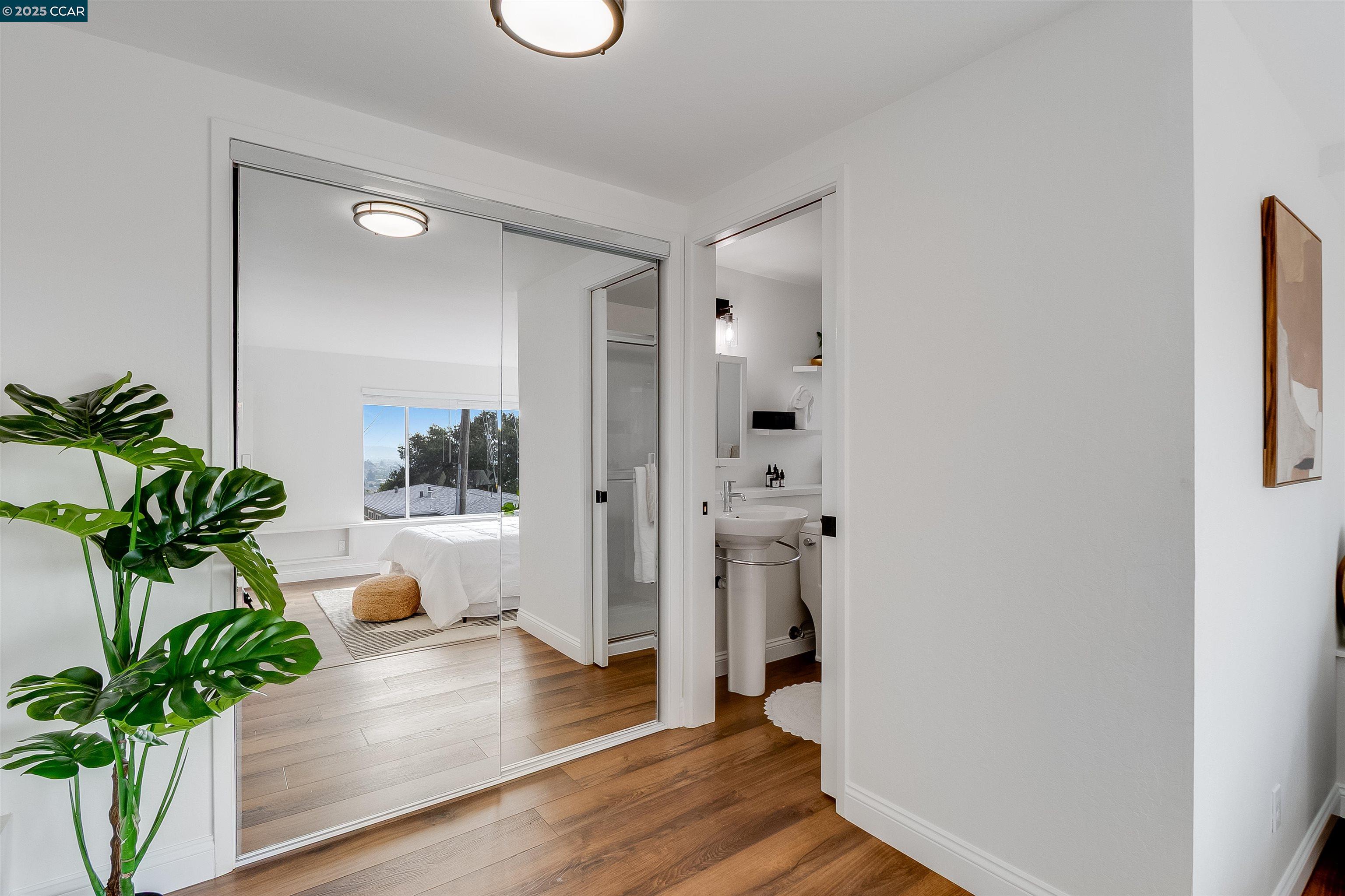 Detail Gallery Image 41 of 58 For 5949 Arlington Blvd, Richmond,  CA 94805 - 4 Beds | 3 Baths