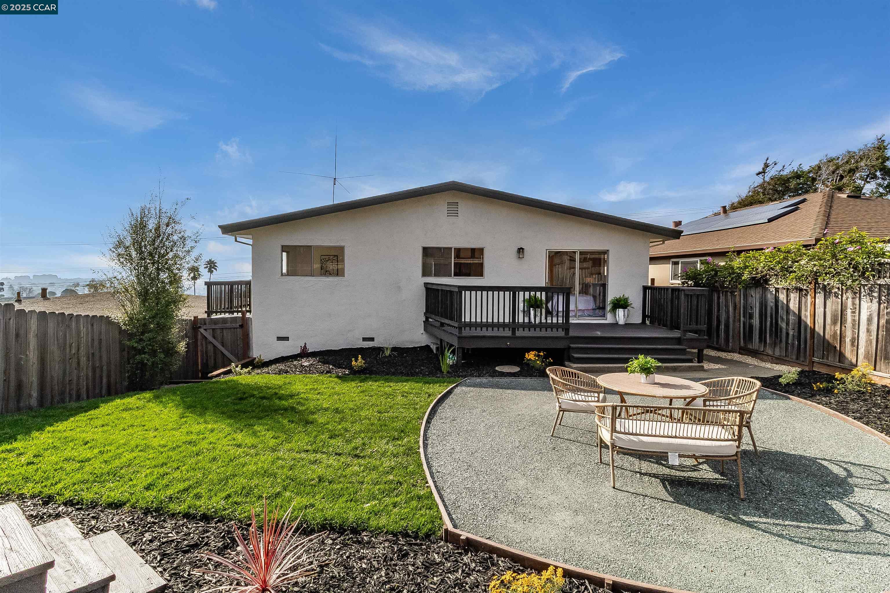 Detail Gallery Image 49 of 58 For 5949 Arlington Blvd, Richmond,  CA 94805 - 4 Beds | 3 Baths