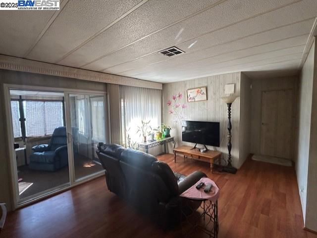 Detail Gallery Image 12 of 40 For 29131 Delgado Road, Hayward,  CA 94544 - 2 Beds | 2 Baths