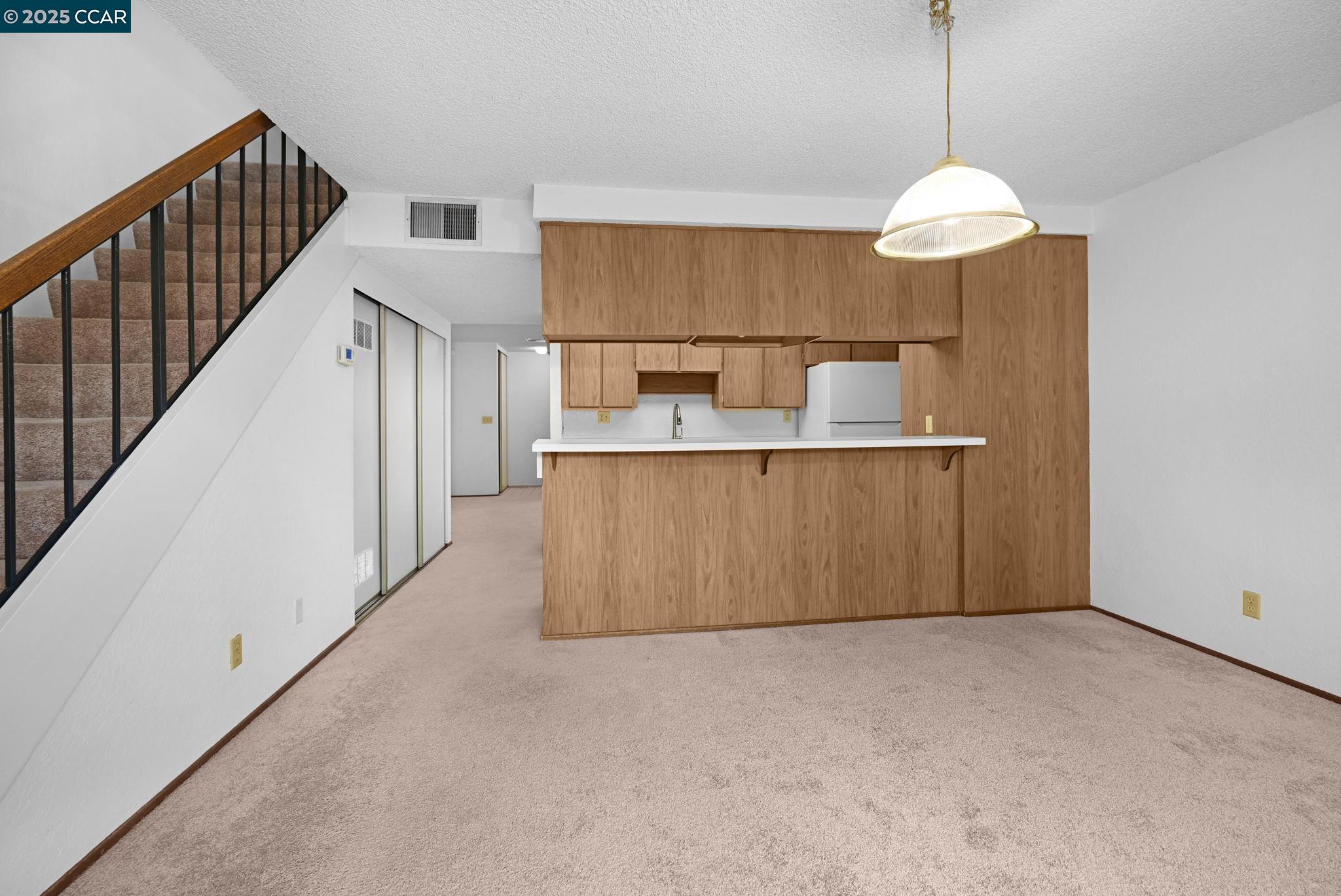 Detail Gallery Image 13 of 35 For 1960 Pomar Way, Walnut Creek,  CA 94598 - 2 Beds | 2/1 Baths