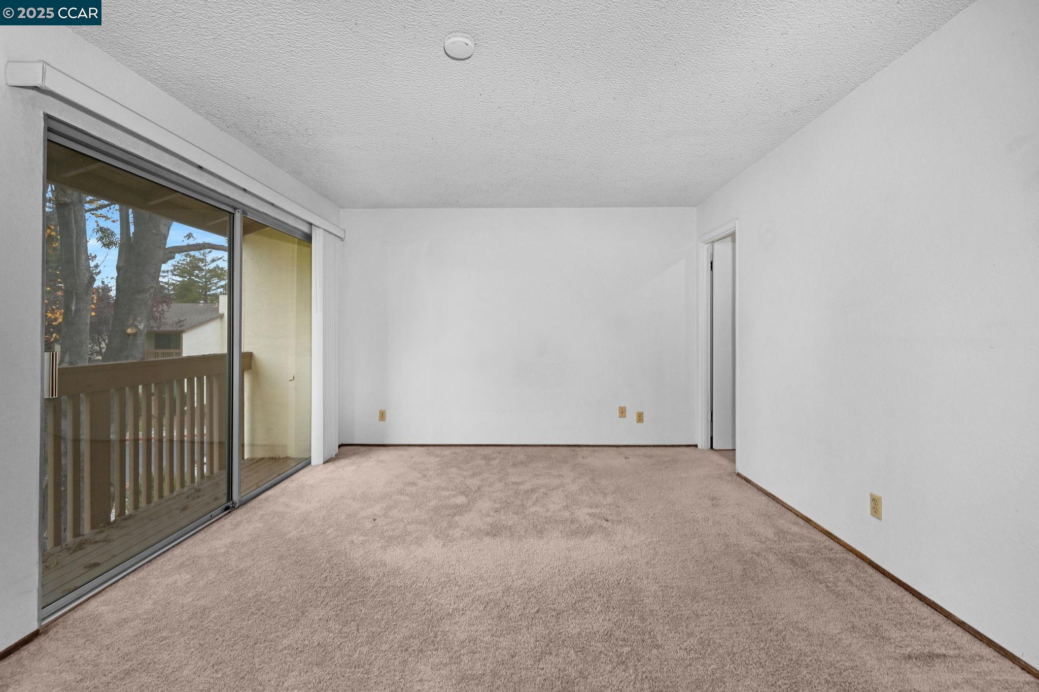 Detail Gallery Image 18 of 35 For 1960 Pomar Way, Walnut Creek,  CA 94598 - 2 Beds | 2/1 Baths