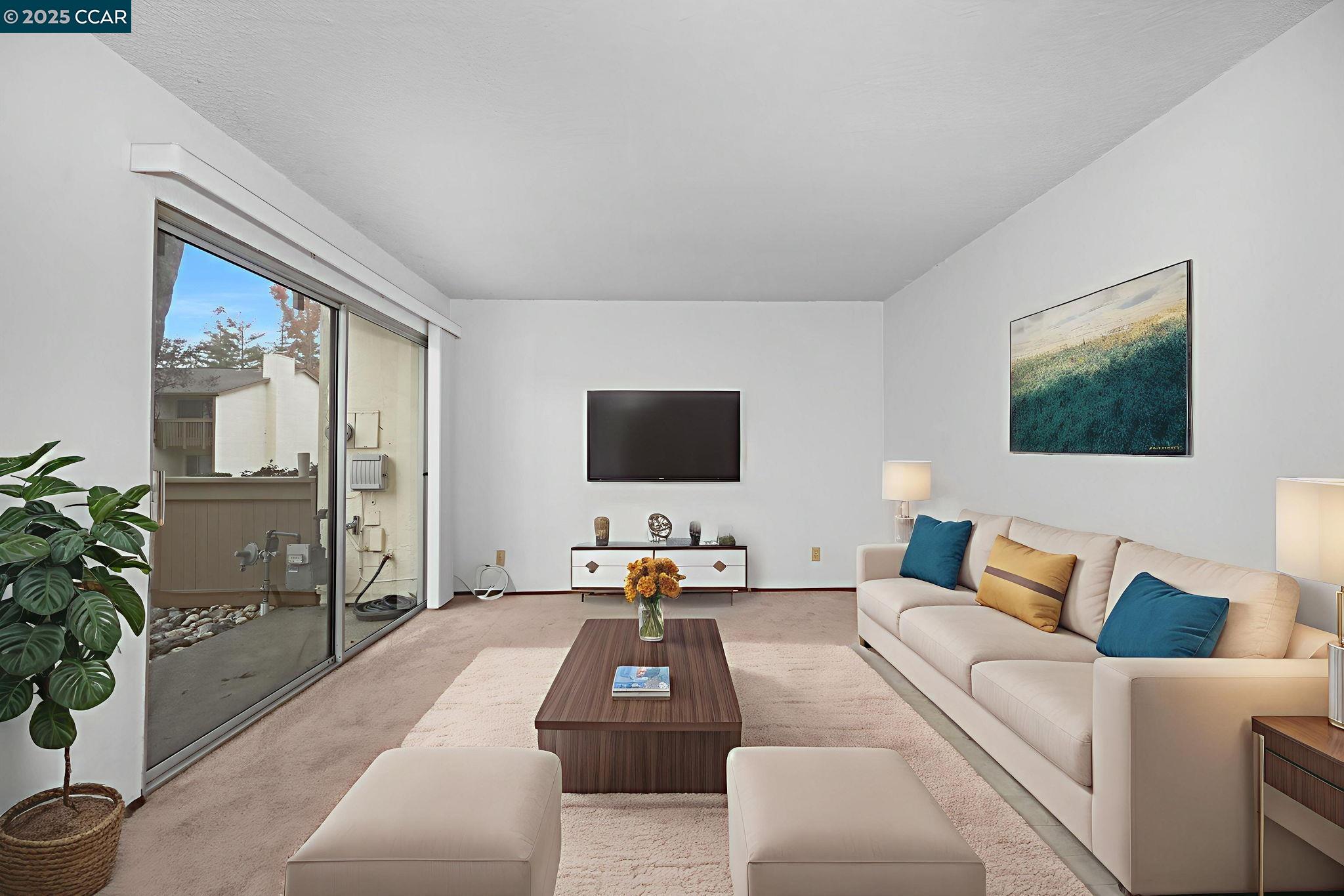 Detail Gallery Image 5 of 35 For 1960 Pomar Way, Walnut Creek,  CA 94598 - 2 Beds | 2/1 Baths