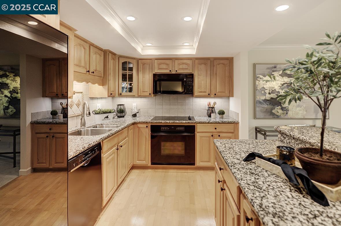 Photo #11: 41118917 Listing: Photo #11